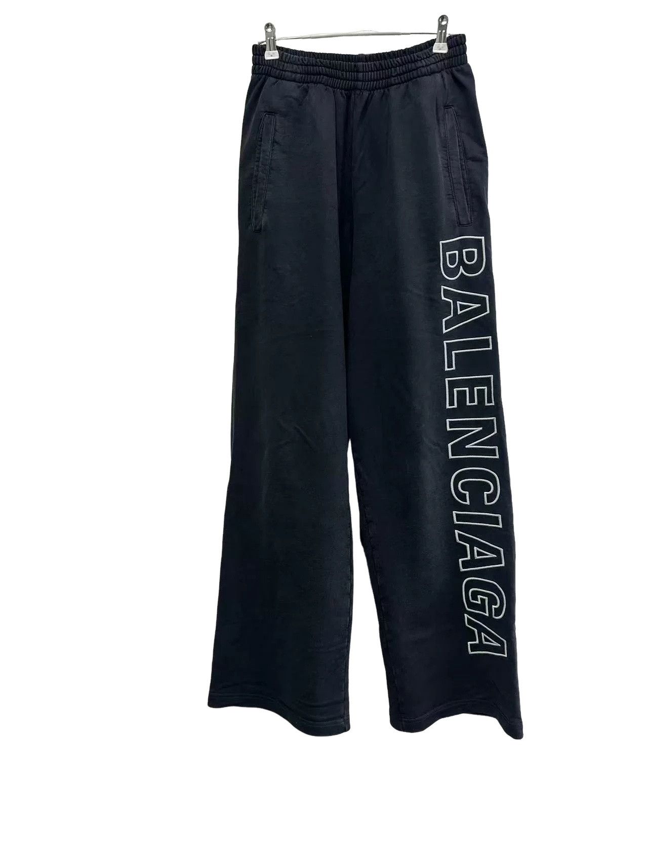 Balenciaga Balenciaga Logo Print Sweatpants Size S Size US 30 / EU 46 - 1 Thumbnail