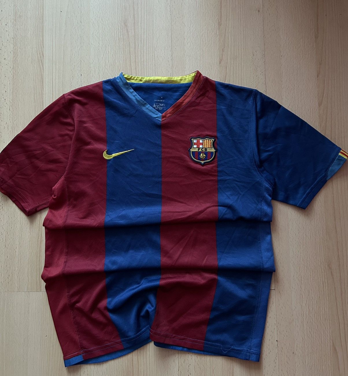 Nike Nike Barcelona Vintage Soccer Y2K Retro Jersey Size US M / EU 48-50 / 2 - 1 Thumbnail