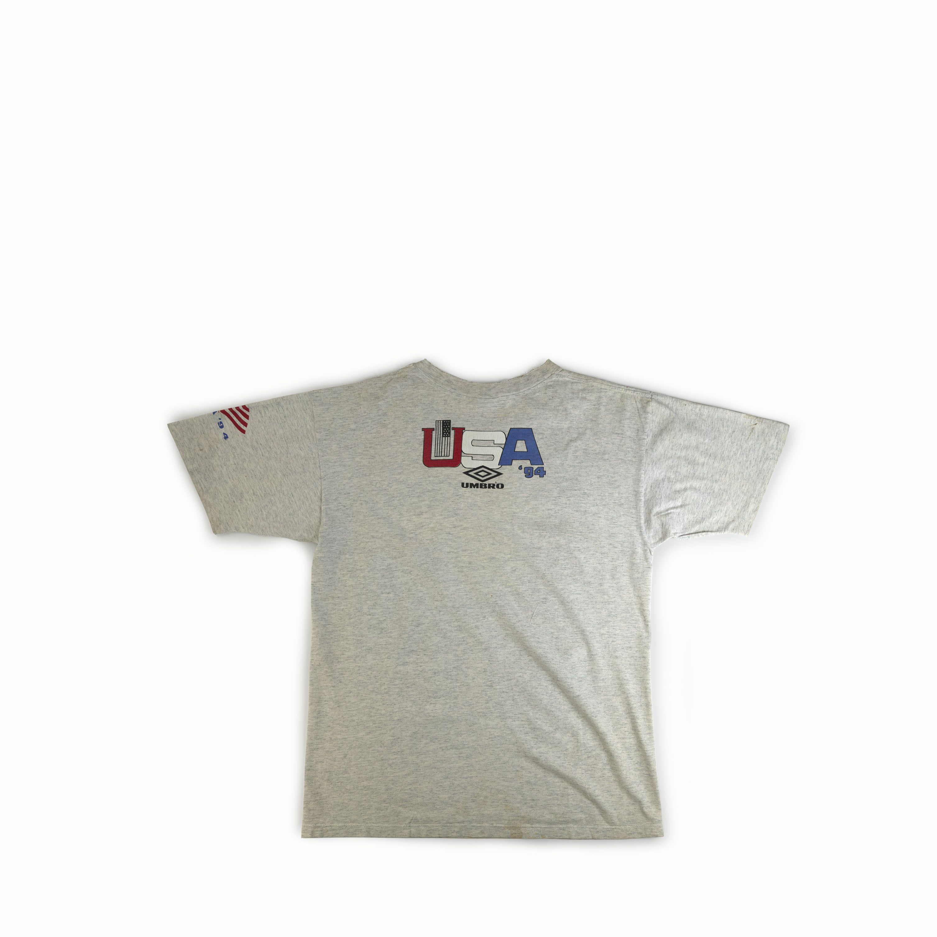Vintage Vintage 1994 Umbro Soccer Tee Shirt Size US L / EU 52-54 / 3 - 2 Thumbnail