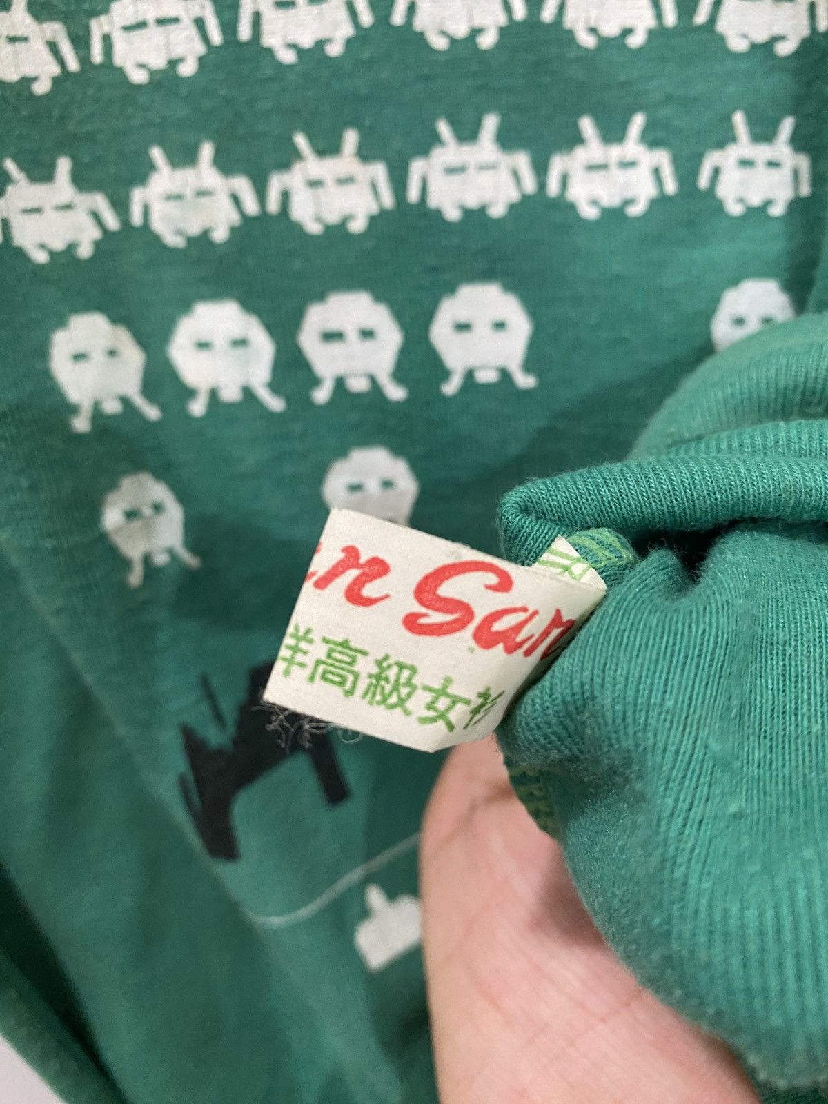 Vintage vintage space invaders t-shirt Size US S / EU 44-46 / 1 - 7 Thumbnail