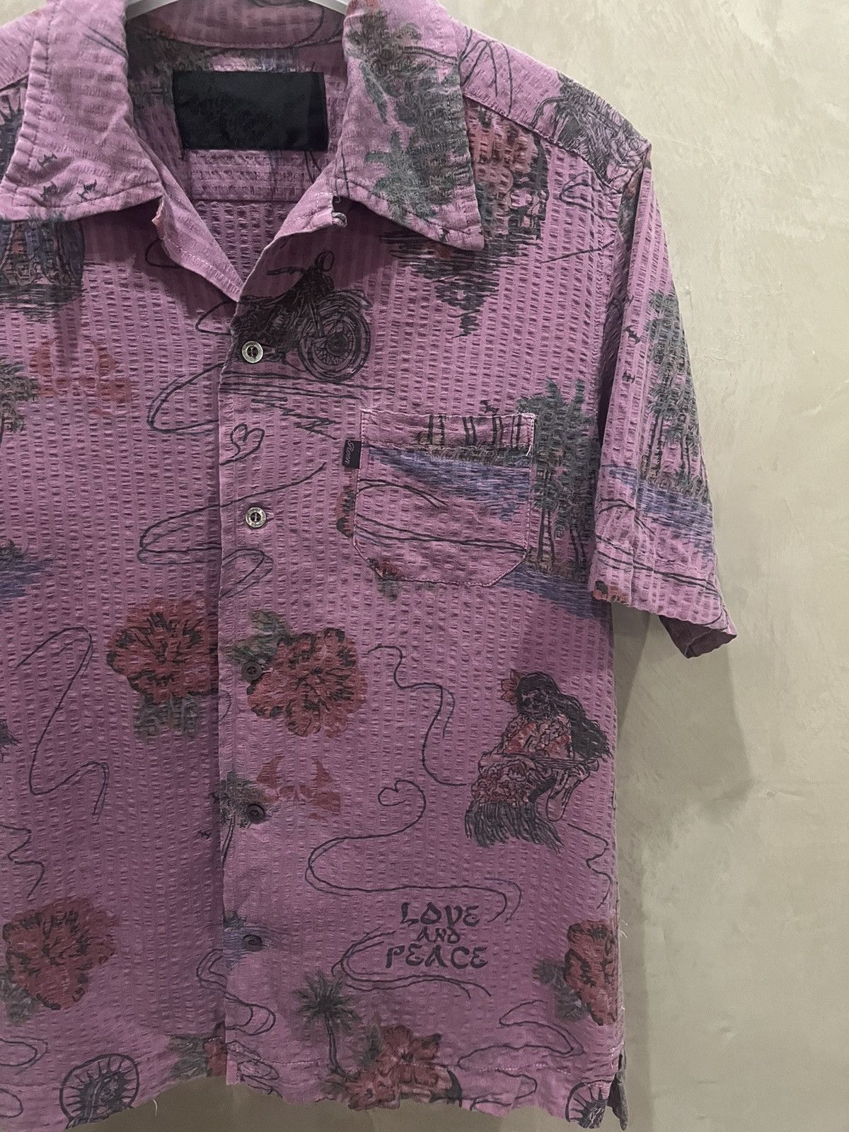 Vintage Roen Mastermind Japan Love and Peace full Pic shirt