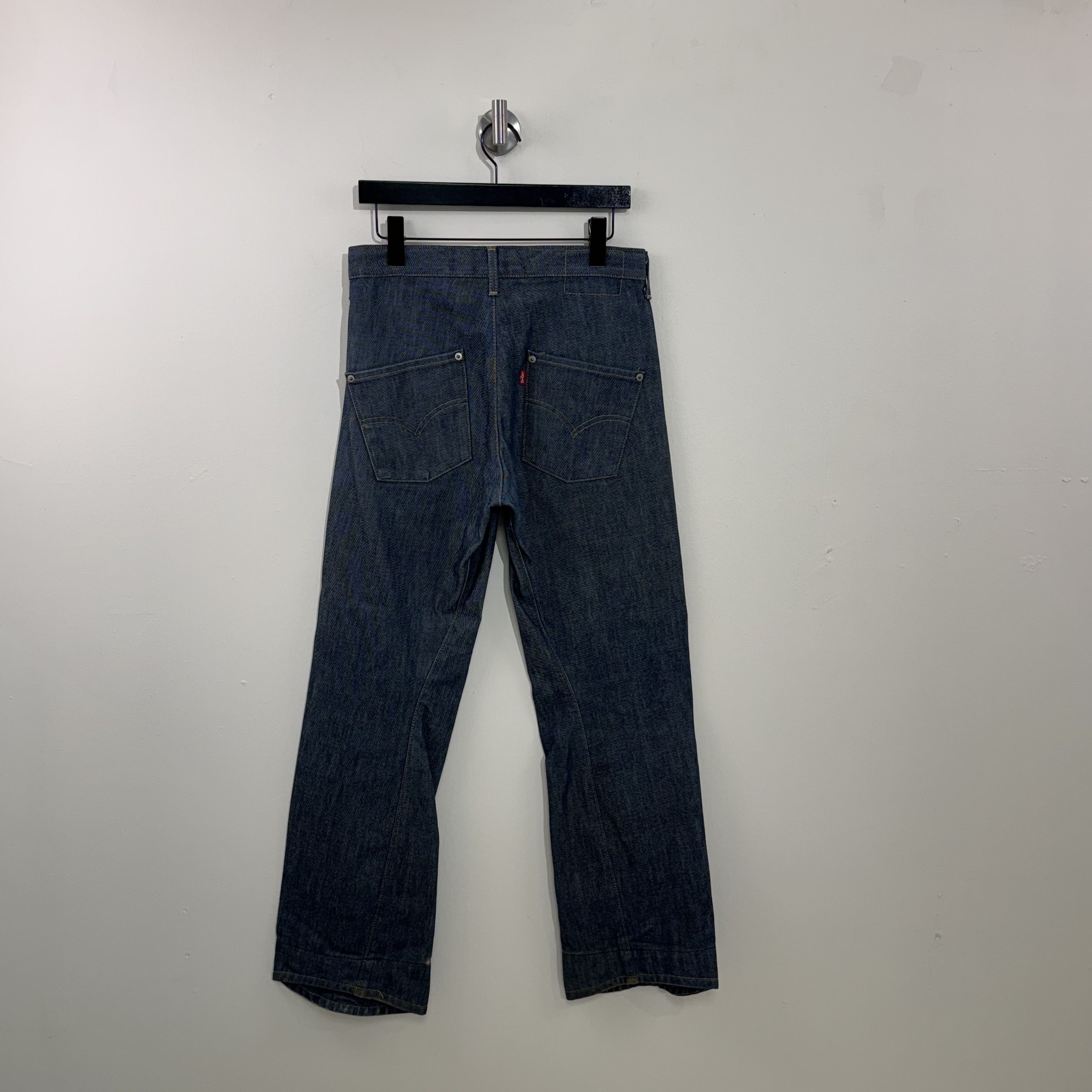 Levi's Levi’s Engineered Jeans Size US 30 / EU 46 - 11 Thumbnail