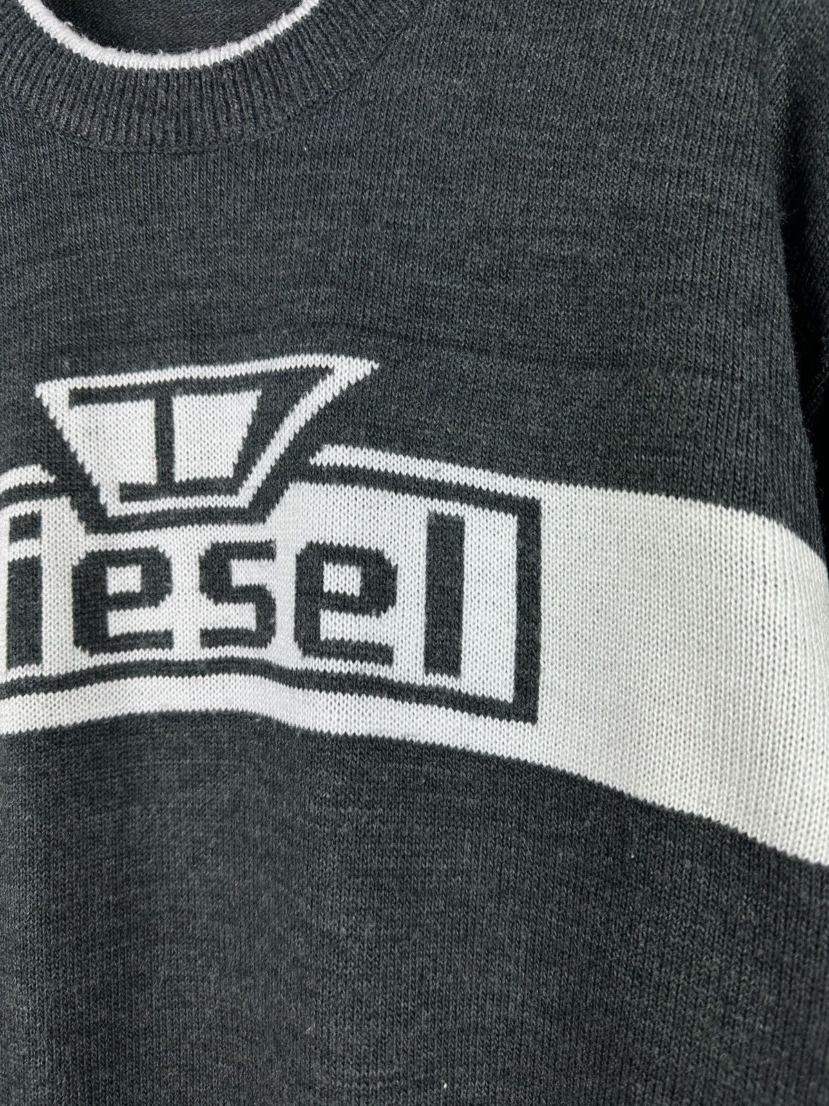 Diesel Vintage Y2K Diesel Baggy Knit Sweater Big Logo Size US L / EU 52-54 / 3 - 7 Thumbnail