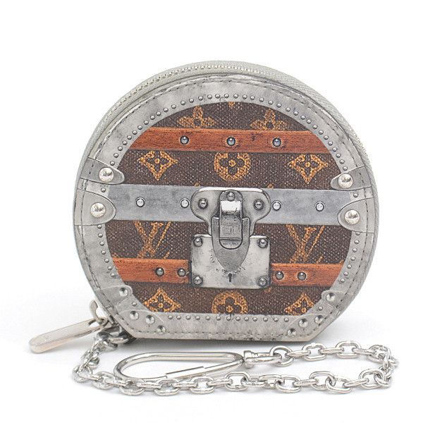 Louis Vuitton Louis Vuitton Louis Vuitton Monogram Canvas Micro Boite Chapeau Coin Case M63596 Canvas Coin Case M63596 in Great Condition Size ONE SIZE - 1 Thumbnail