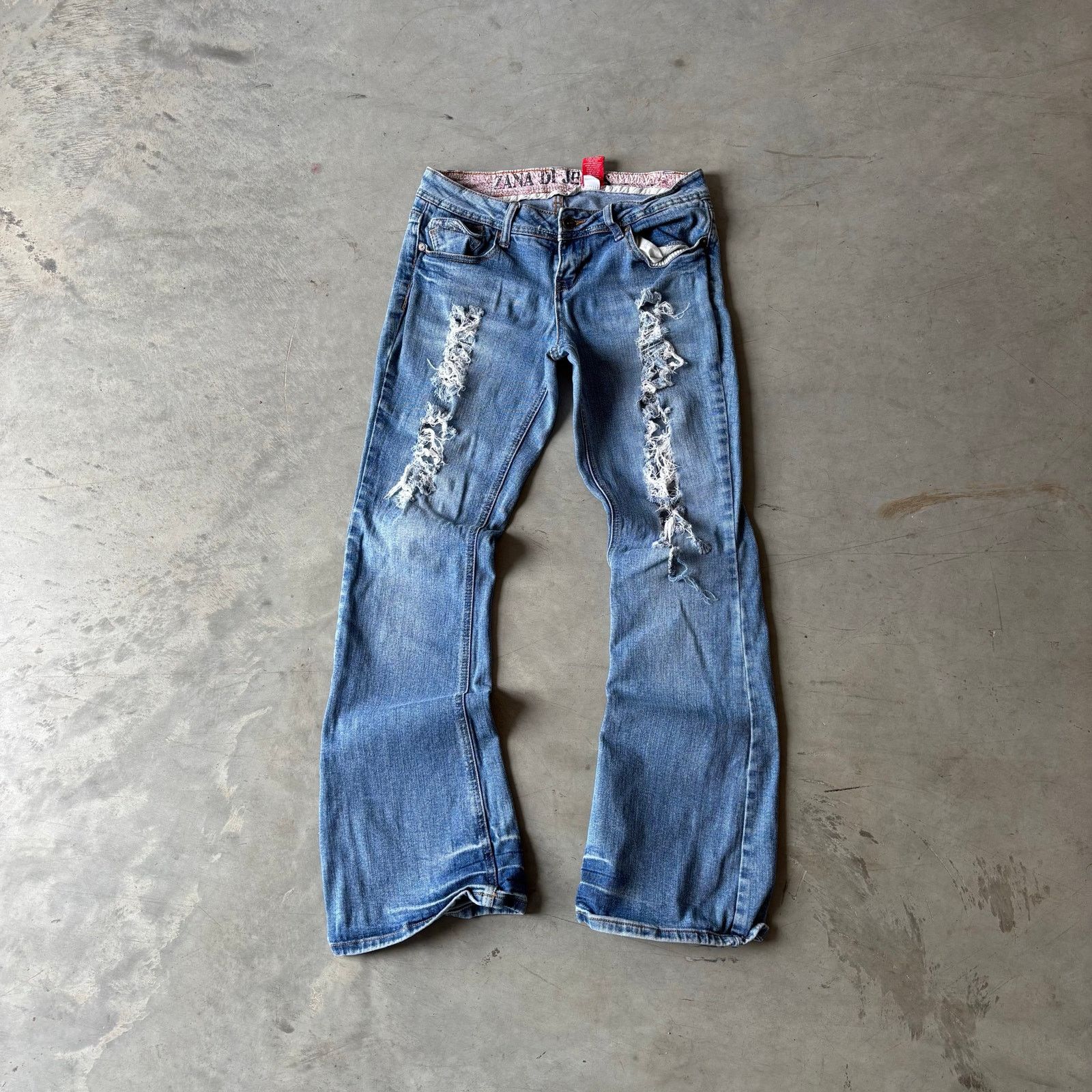 Vintage vintage faded distressed bootcut flared jeans Size US 28 / EU 44 - 1 Thumbnail