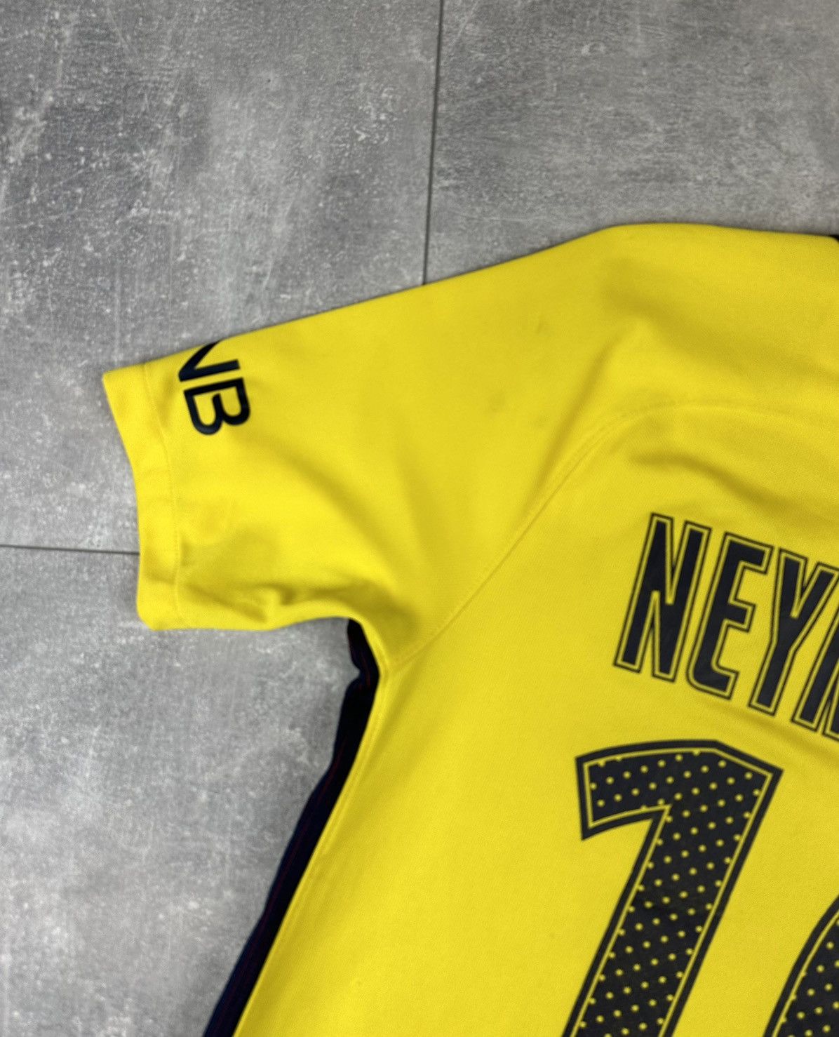 Nike Nike PSG Paris Away 2017/18 Soccer #10Neymar JR Jersey Size US S / EU 44-46 / 1 - 15 Thumbnail