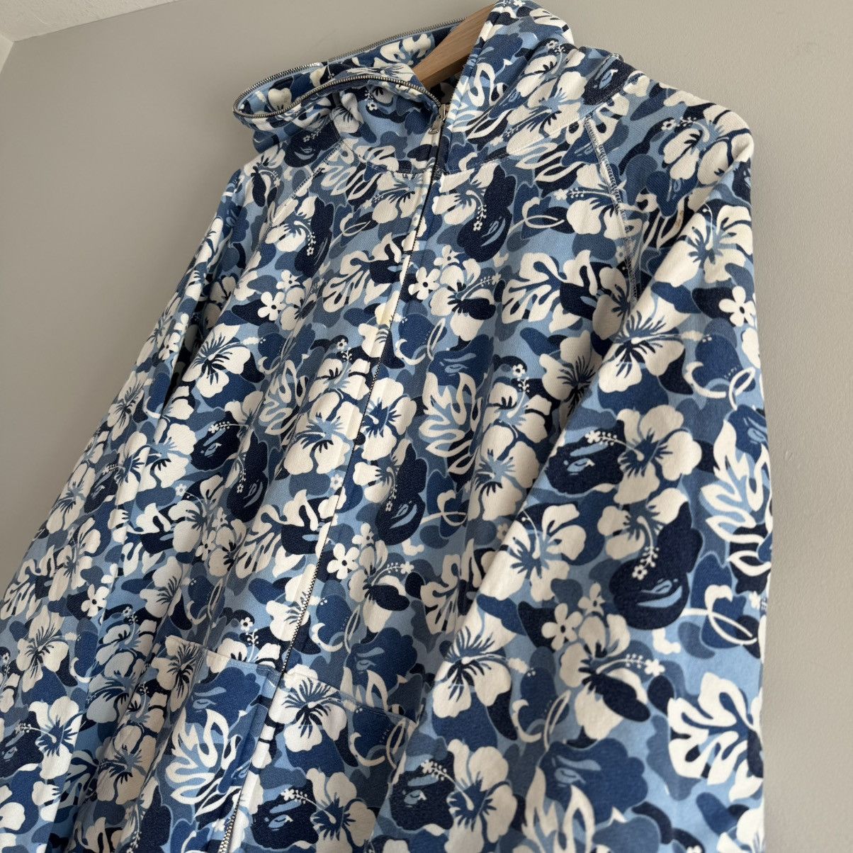 Bape Vintage Nigo Era Aloha Camo Full Zip Up Hoodie Sweater Size US XL / EU 56 / 4 - 4 Thumbnail