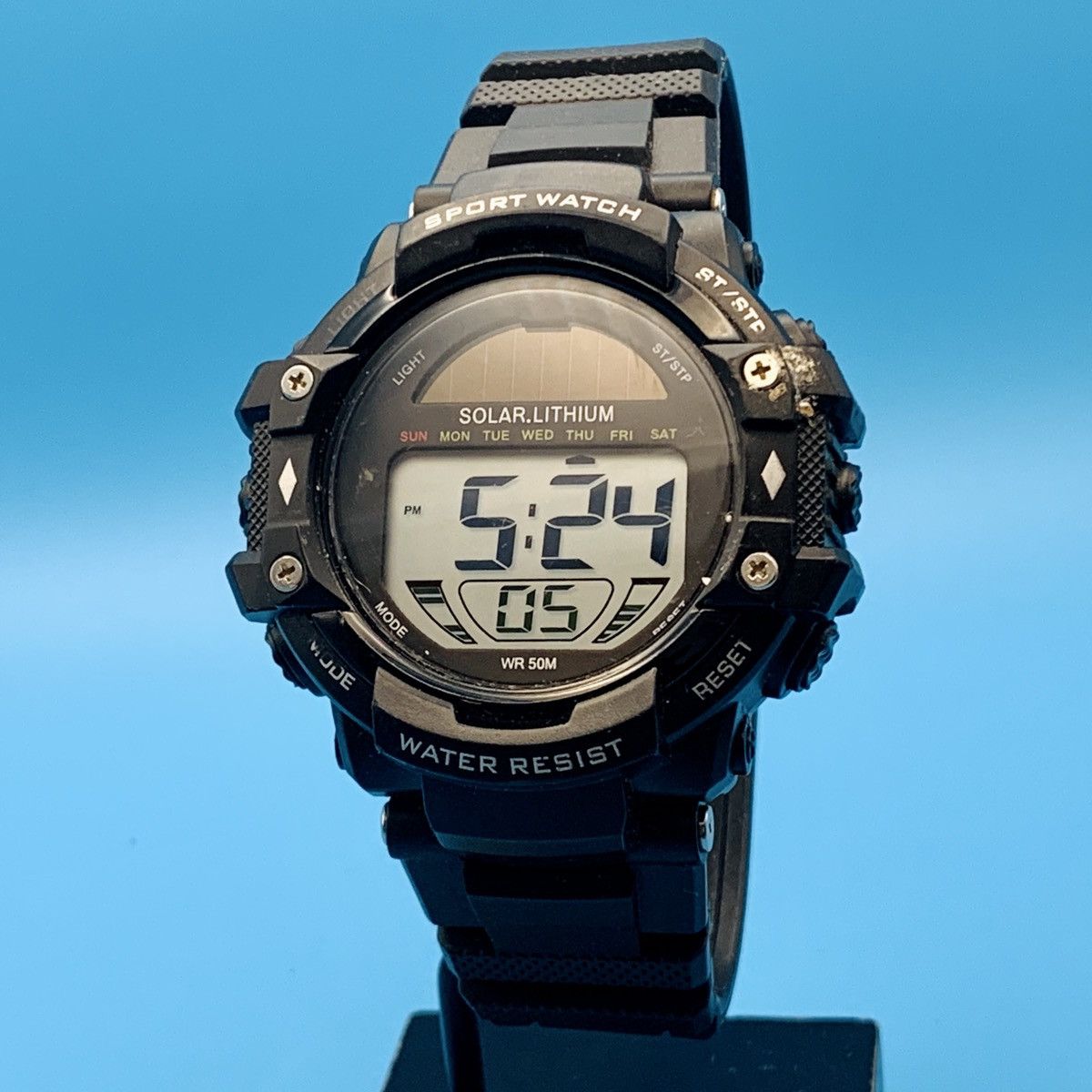 Other Men’s 82-102 Digital Wristwatch Working NOT SOLAR POWERED Size ONE SIZE - 1 Thumbnail