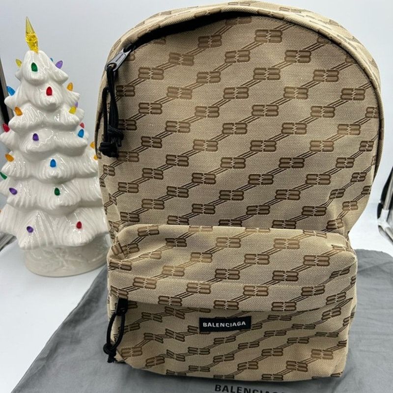 Unisex Balenciaga signature backpack in beige BB monogram