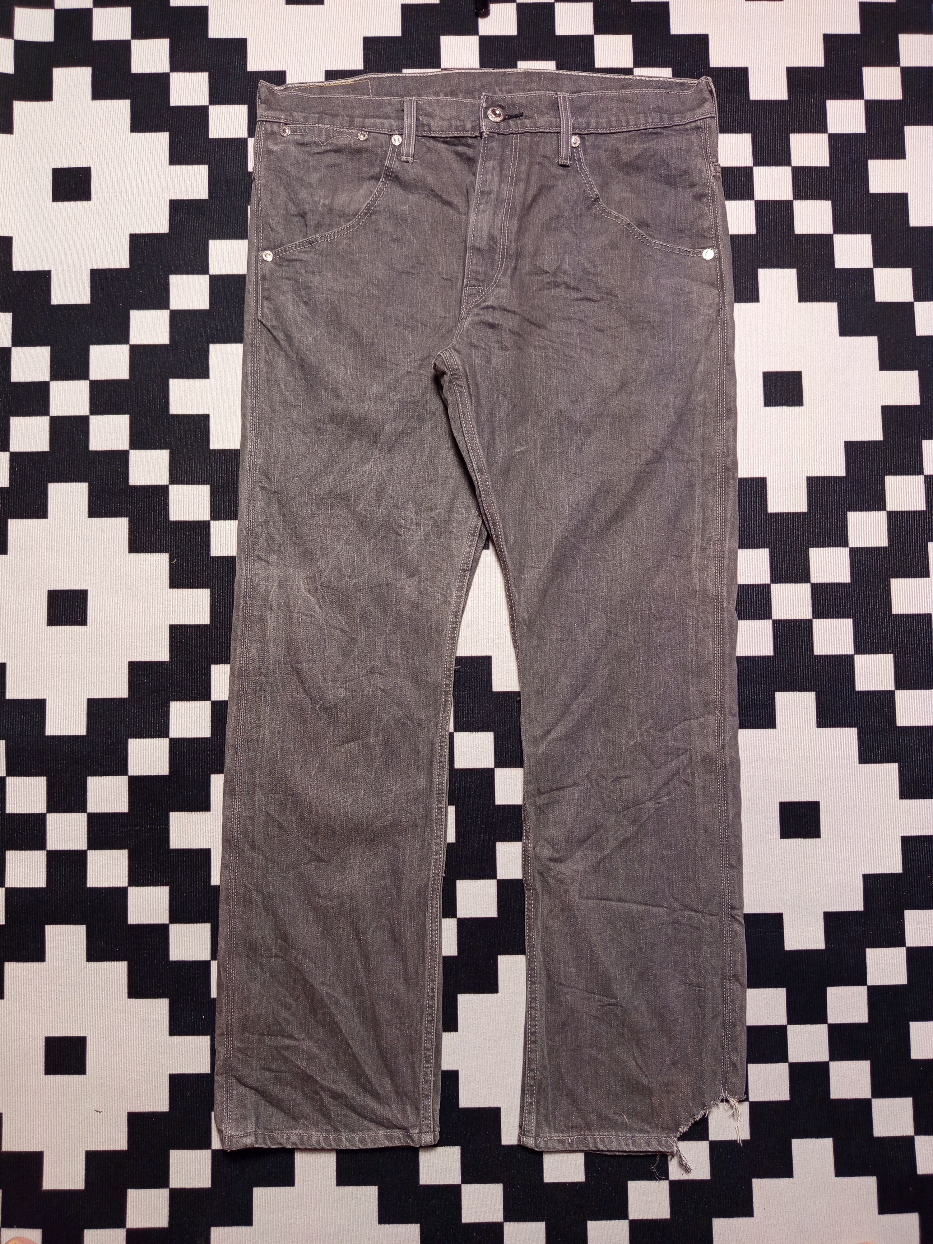 Levi's × Levi's Vintage Clothing × Vintage Vintage Levi’s 514 Slim Grey Denim Jean Size US 32 / EU 48 - 2 Thumbnail