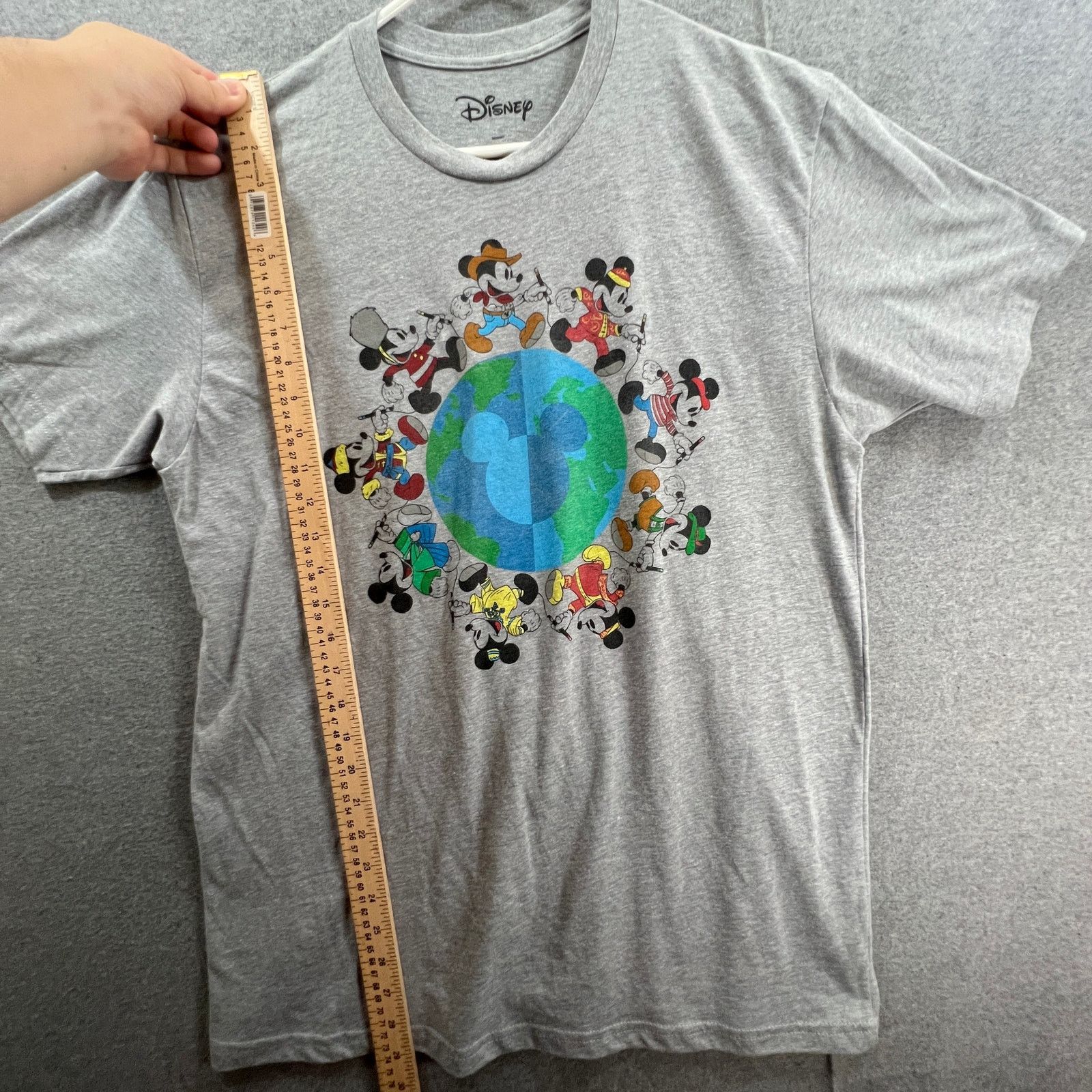 Disney Disney Mickey All Around the World Shirt Women Large Size L / US 10 / IT 46 - 5 Thumbnail
