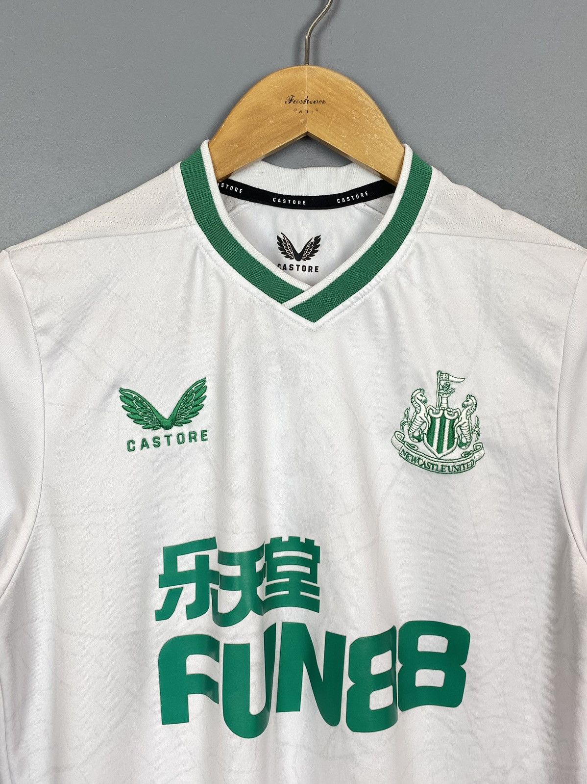 Other Newcastle United Jersey Third Shirt 2020/2023 Men’s Sz Small Size US S / EU 44-46 / 1 - 2 Thumbnail
