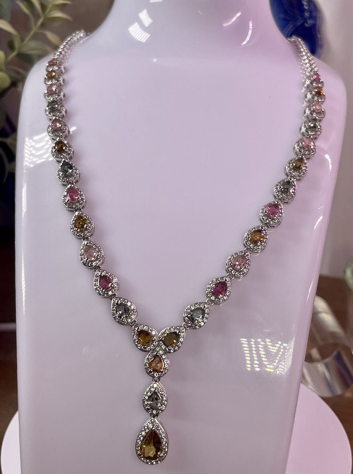 Other 14.25ct Tourmaline & White Topaz Silver Necklace Size ONE SIZE - 10 Thumbnail