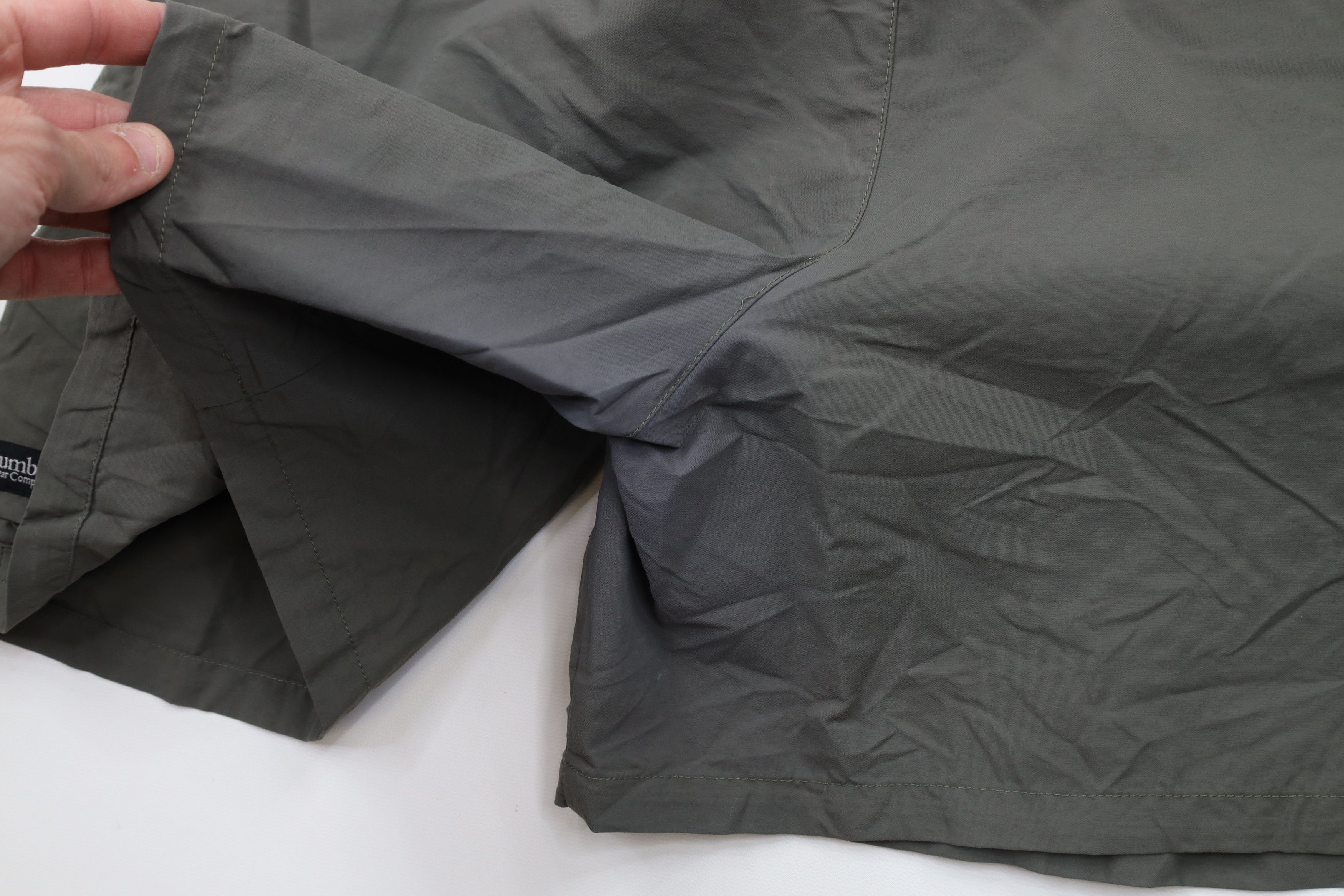 Columbia × Vintage Vintage 90s Columbia Above Knee Shorts Nylon Green Size US 34 / EU 50 - 7 Thumbnail