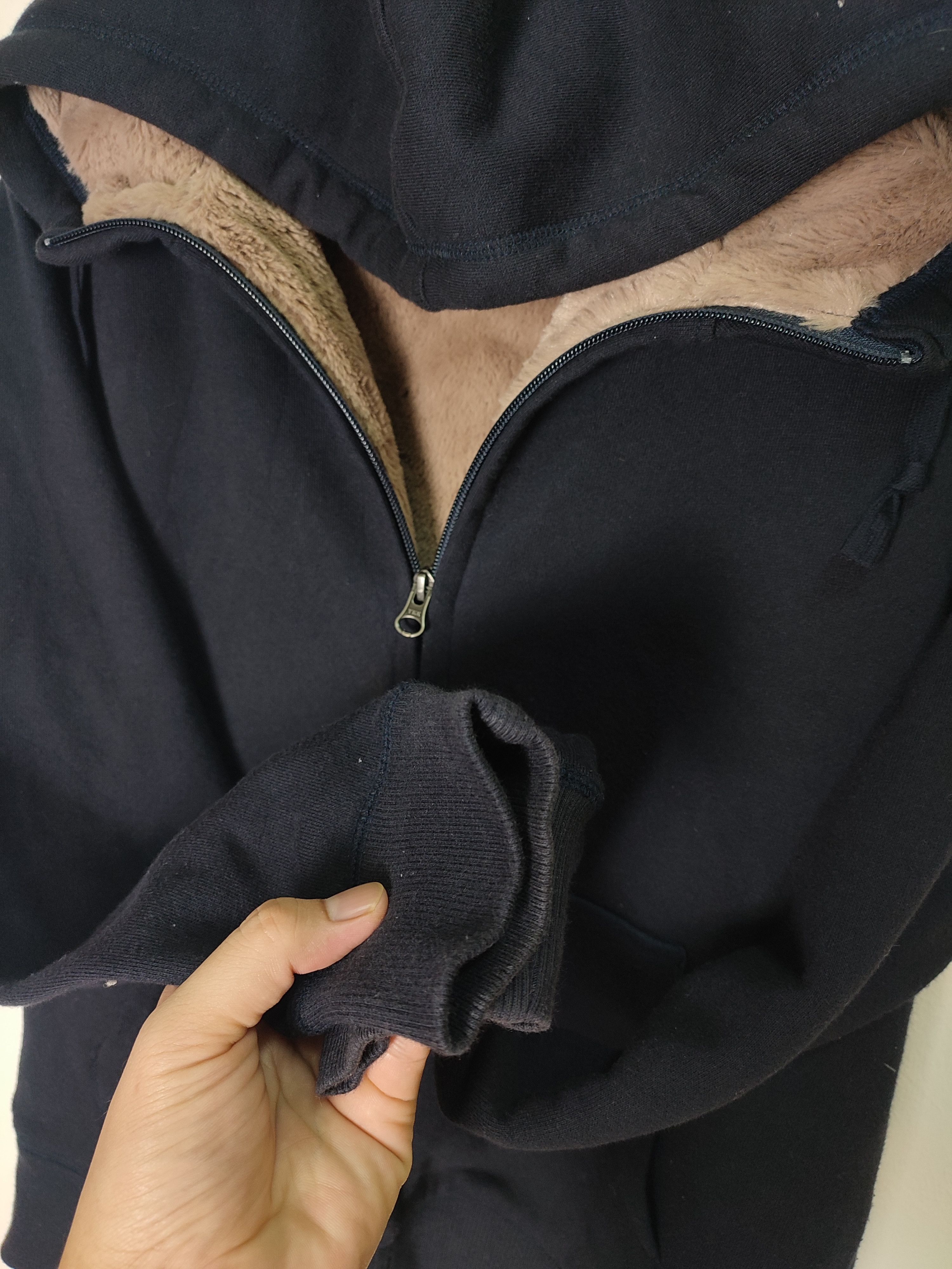 Uniqlo Uniqlo Pull Over Zip Up Hoodies Size US M / EU 48-50 / 2 - 6 Thumbnail