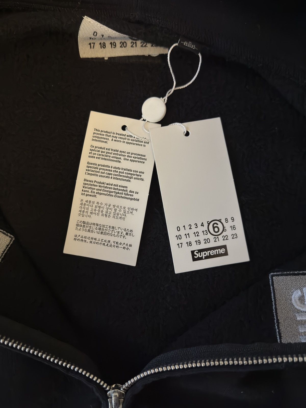 Maison Margiela × Supreme Supreme x MM6 Box Logo Zip Up Size L Size US L / EU 52-54 / 3 - 8 Thumbnail