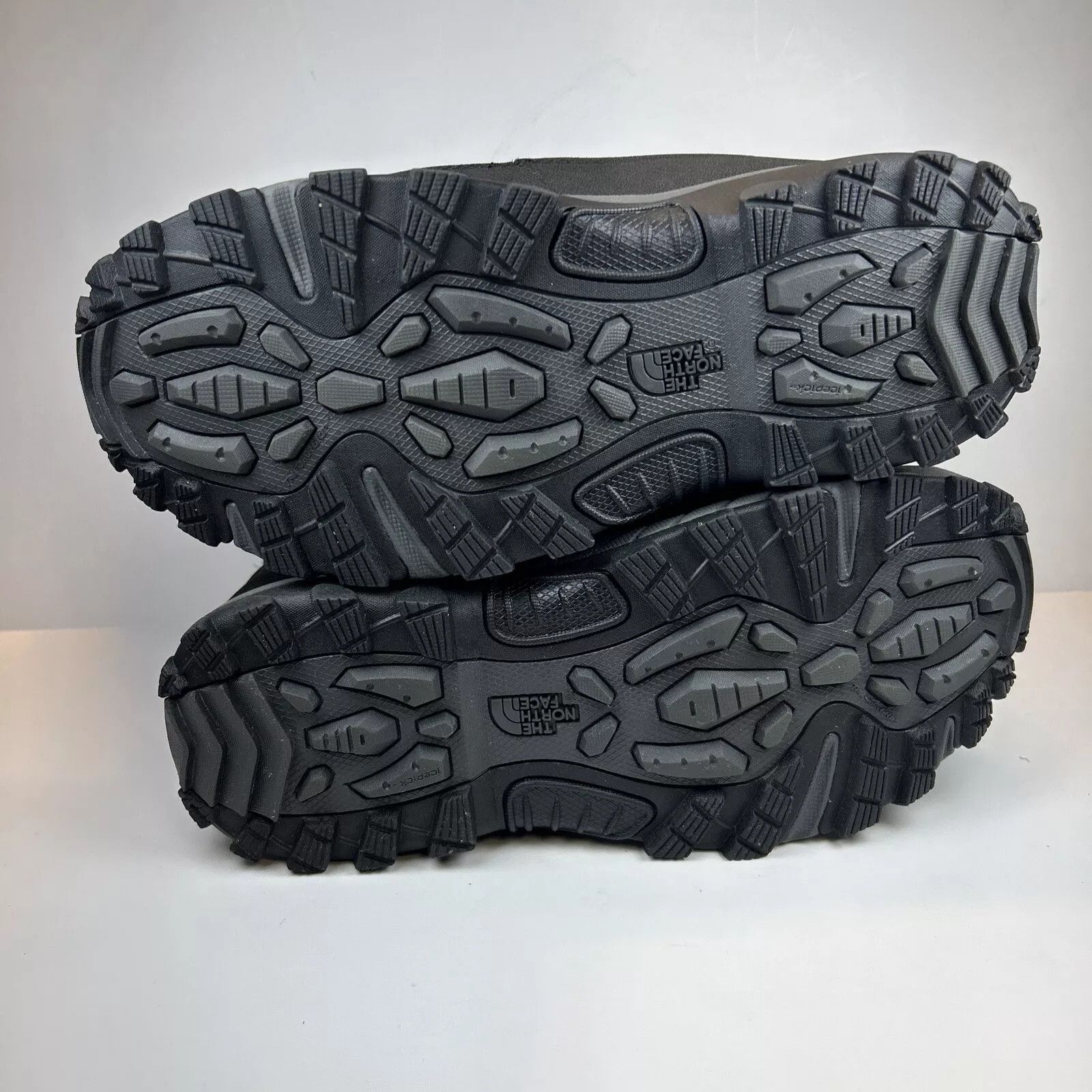 Vintage WORN ONCE-The North Face Men's Chilkat Nylon II Size US 10.5 / EU 43-44 - 2 Thumbnail