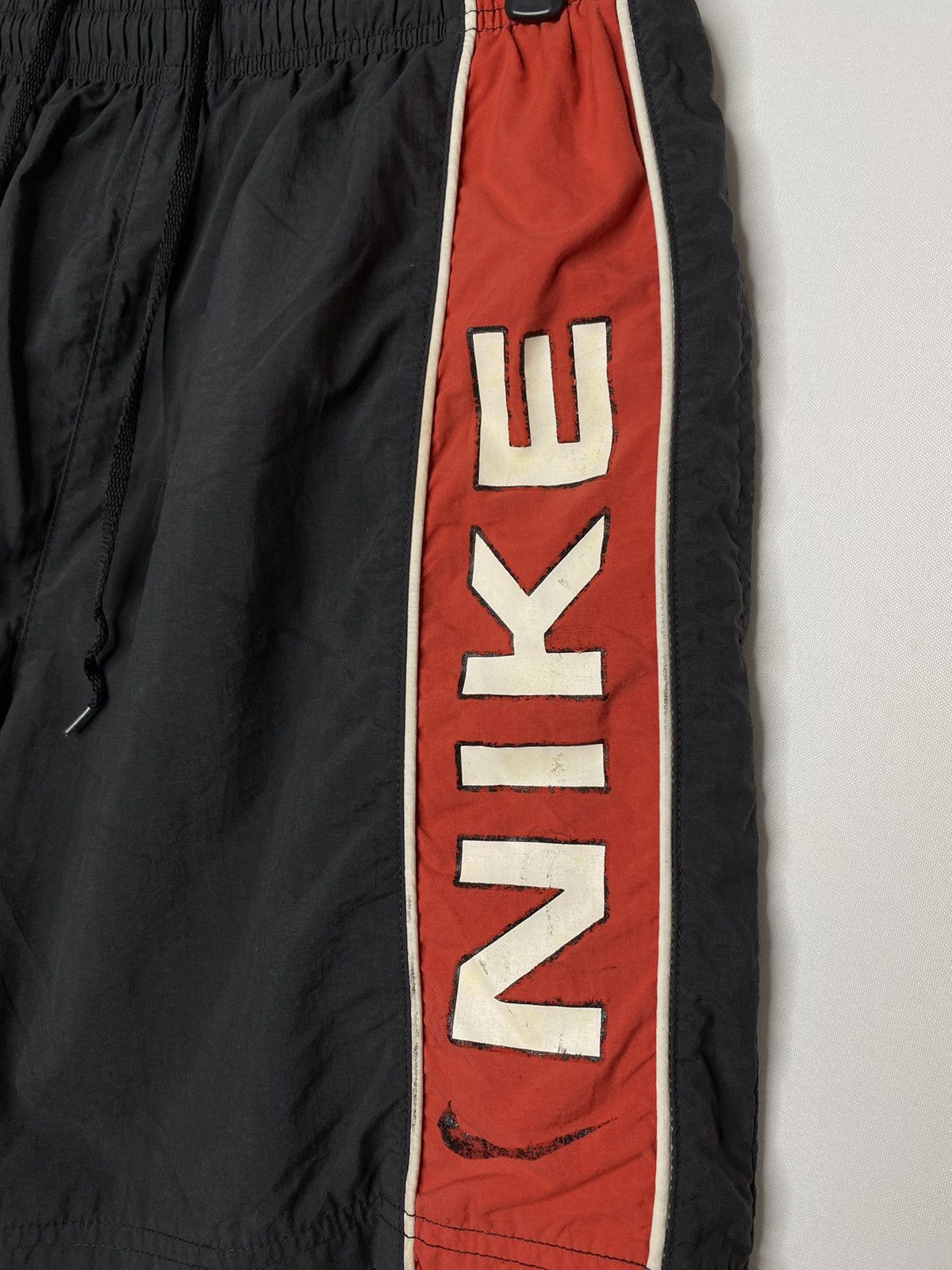 Nike × Vintage Vintage 90s Nike Big Logo Shorts Y2K Streetwear Size US 36 / EU 52 - 4 Thumbnail