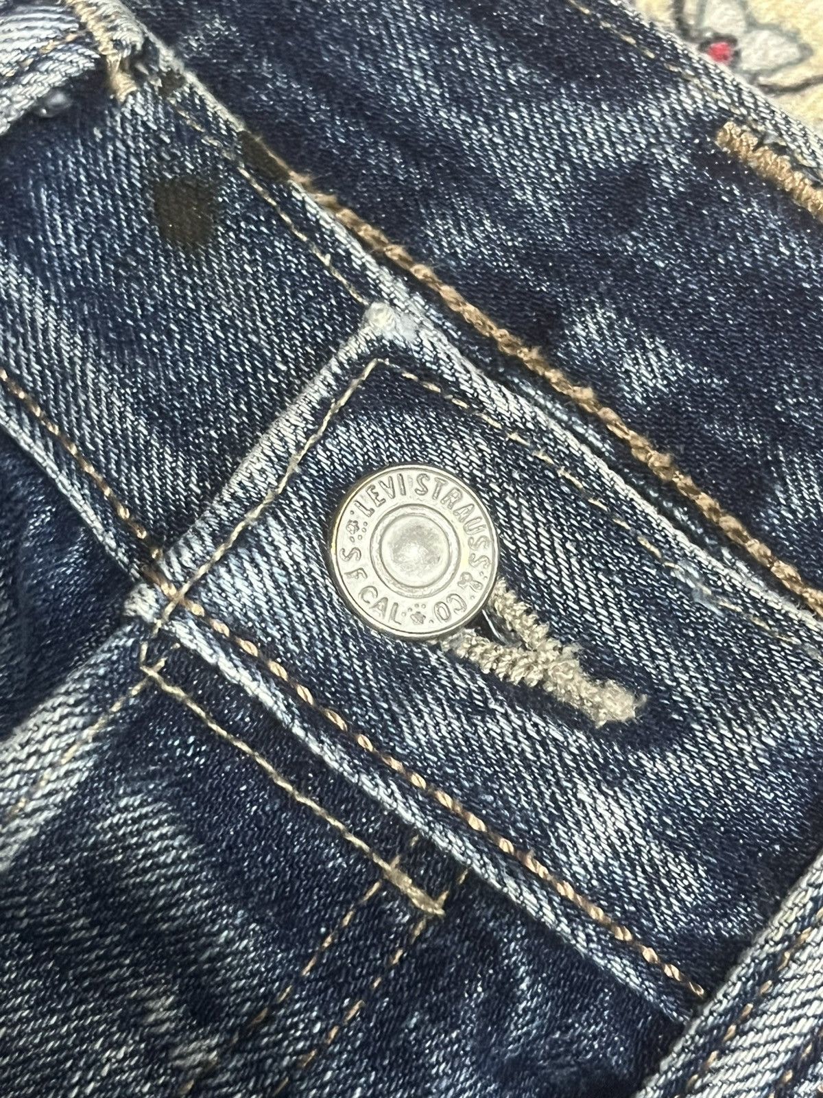 Levi's Vintage Levi’s 501 Blue Faded Washed Distress Straight Jeans Size US 31 - 7 Thumbnail