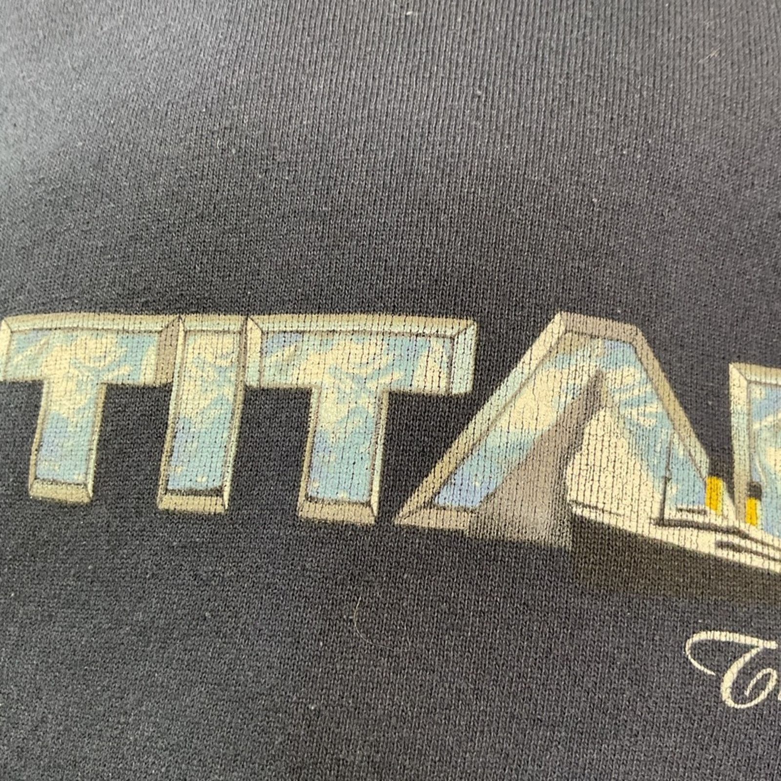 Vintage Vintage Titanic The Exhibition Sweater Size US XXL / EU 58 / 5 - 5 Thumbnail