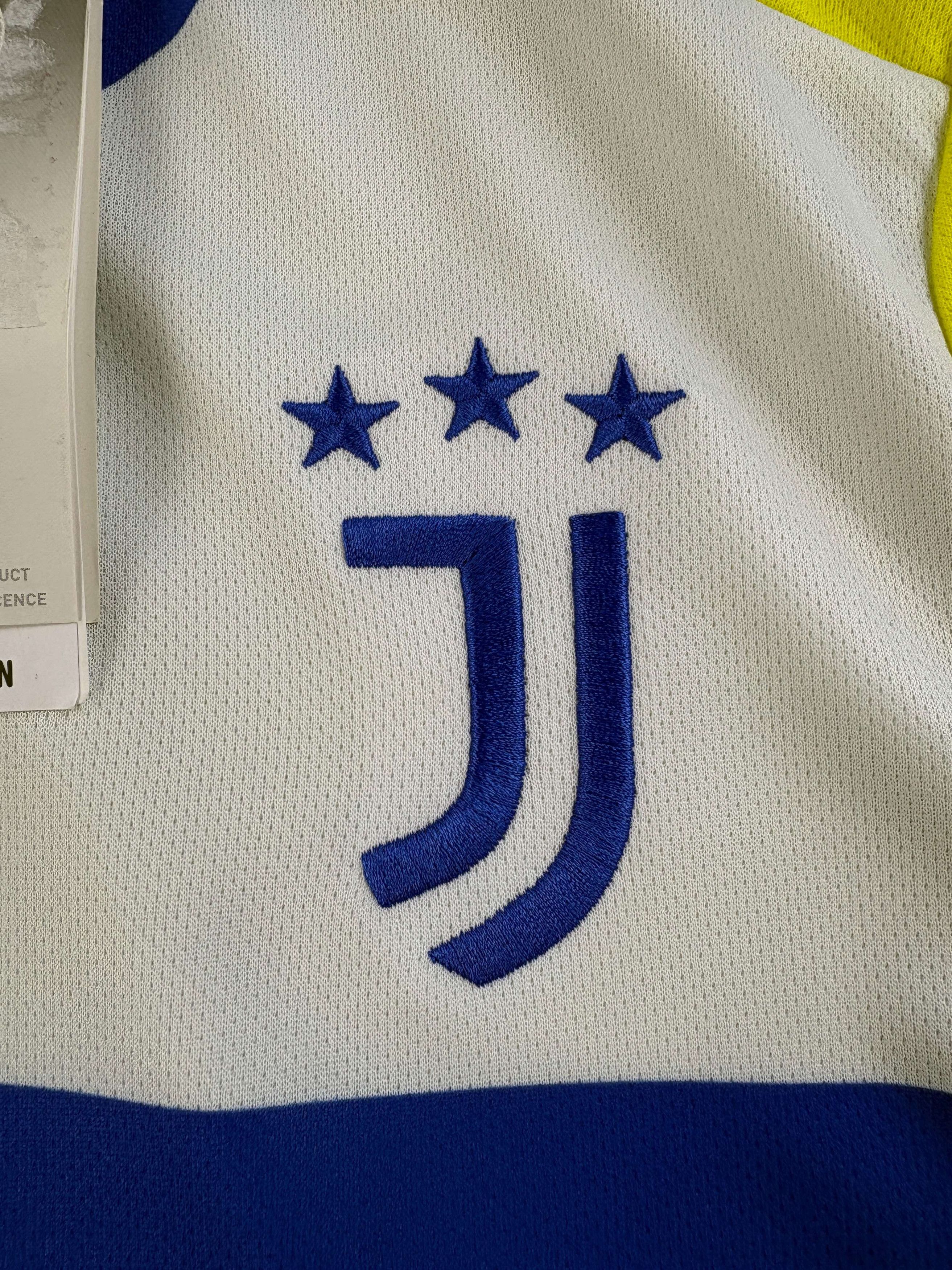 Adidas NEW Juventus 2021-22 Adidas third football jersey size XS Size US XS / EU 42 / 0 - 3 Thumbnail