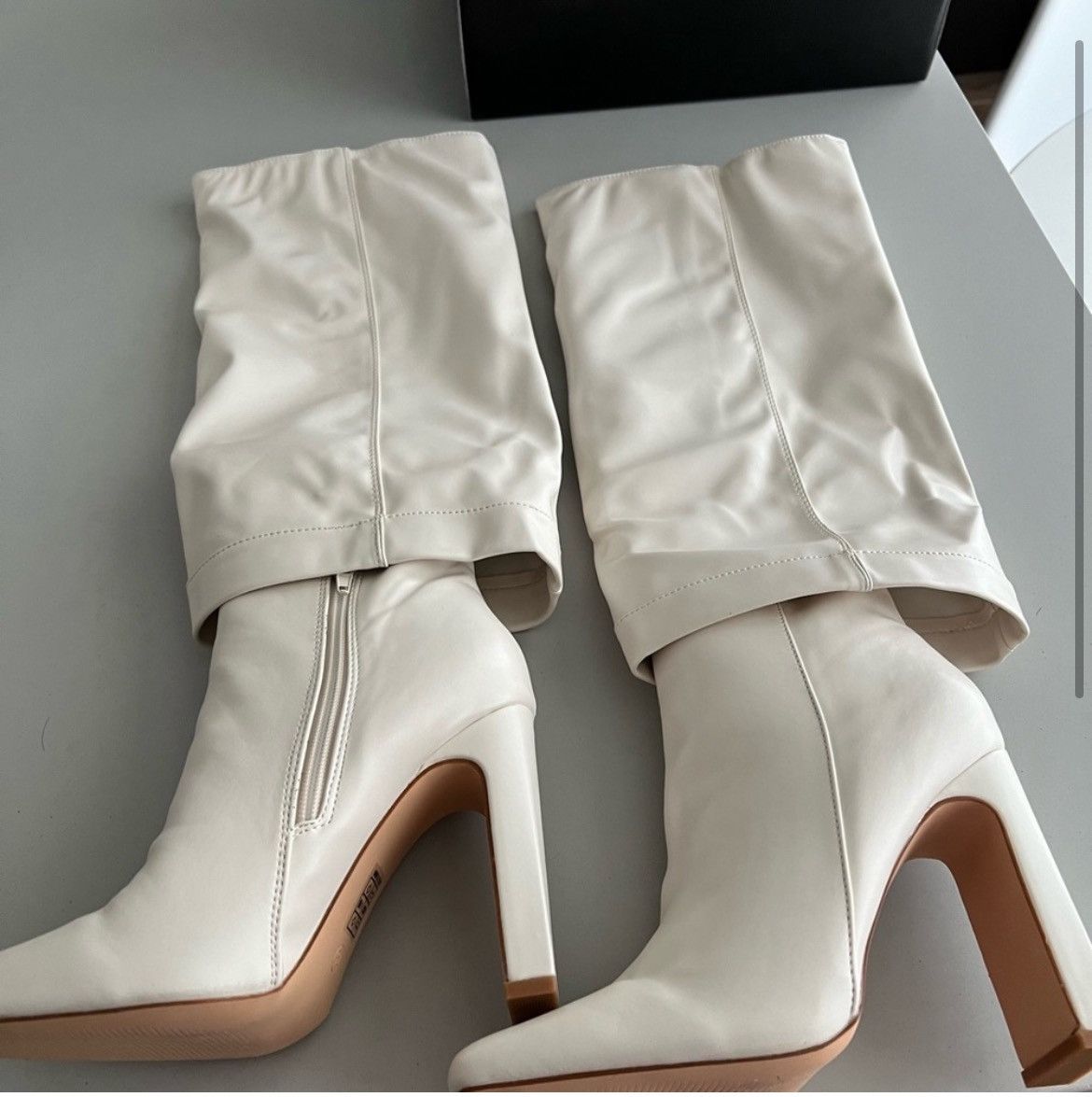 Lulus Lulu’s Lorlia boots Size US 7.5 / IT 37.5 - 3 Thumbnail