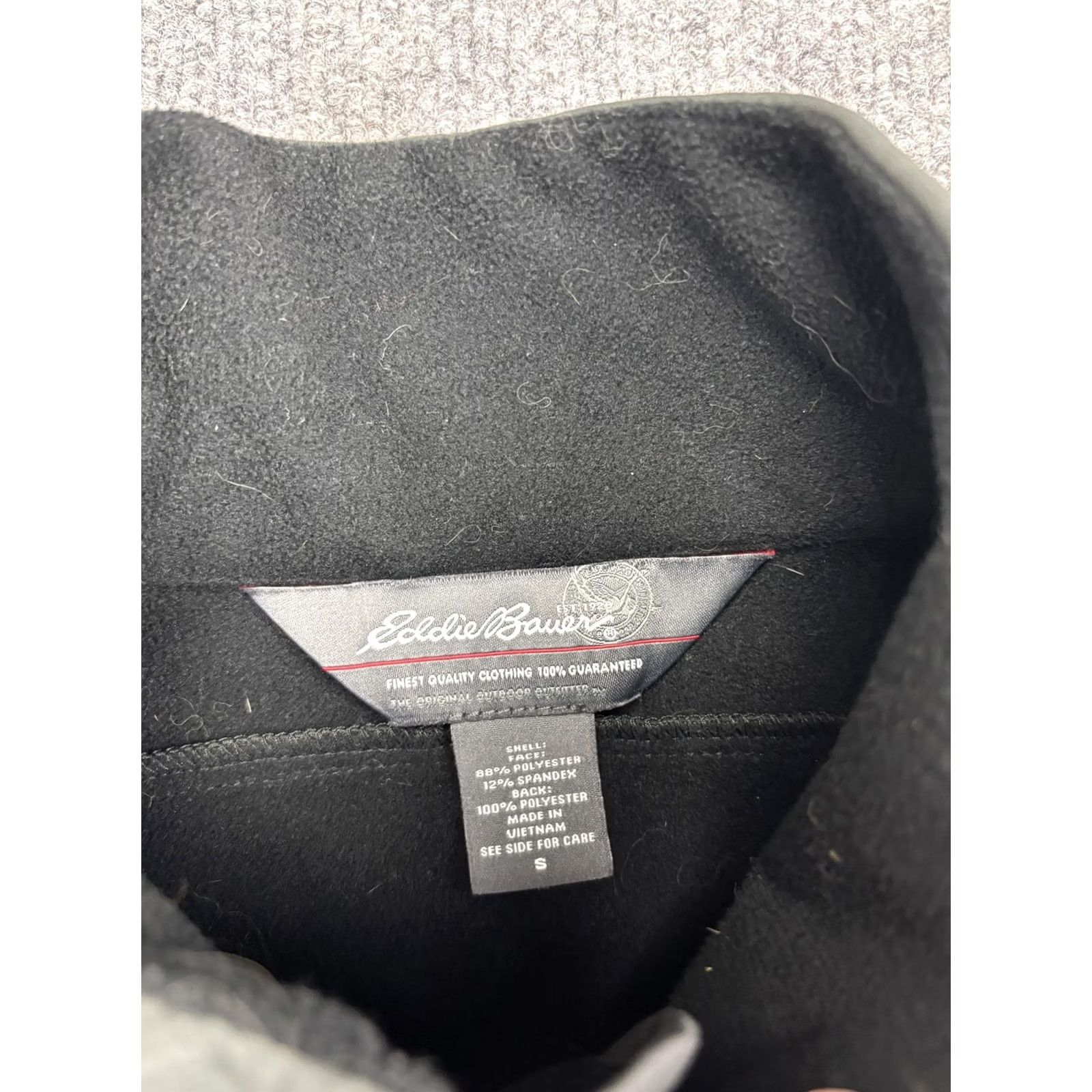 Eddie Bauer VINTAGE Eddie Bauer Vest Mens Small Gray Soft Shell Fleece Lined Outdoor Zip Pockets Size US S / EU 44-46 / 1 - 2 Thumbnail