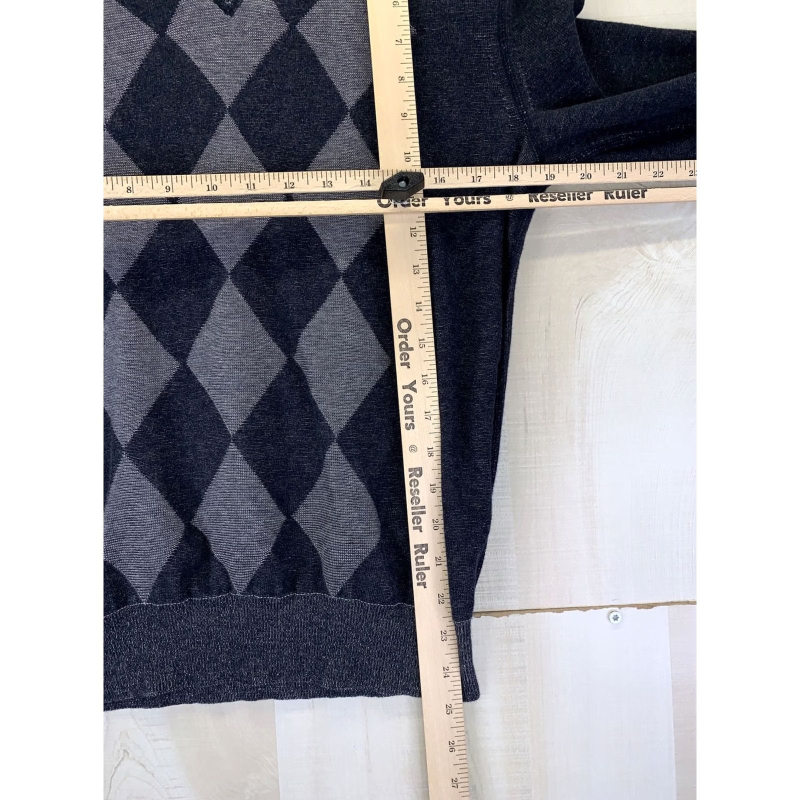 Banana Republic VINTAGE Banana Republic Mens Heather Blue Argyle Knit V Neck Sweater Mens Small-10694 Size US S / EU 44-46 / 1 - 5 Thumbnail