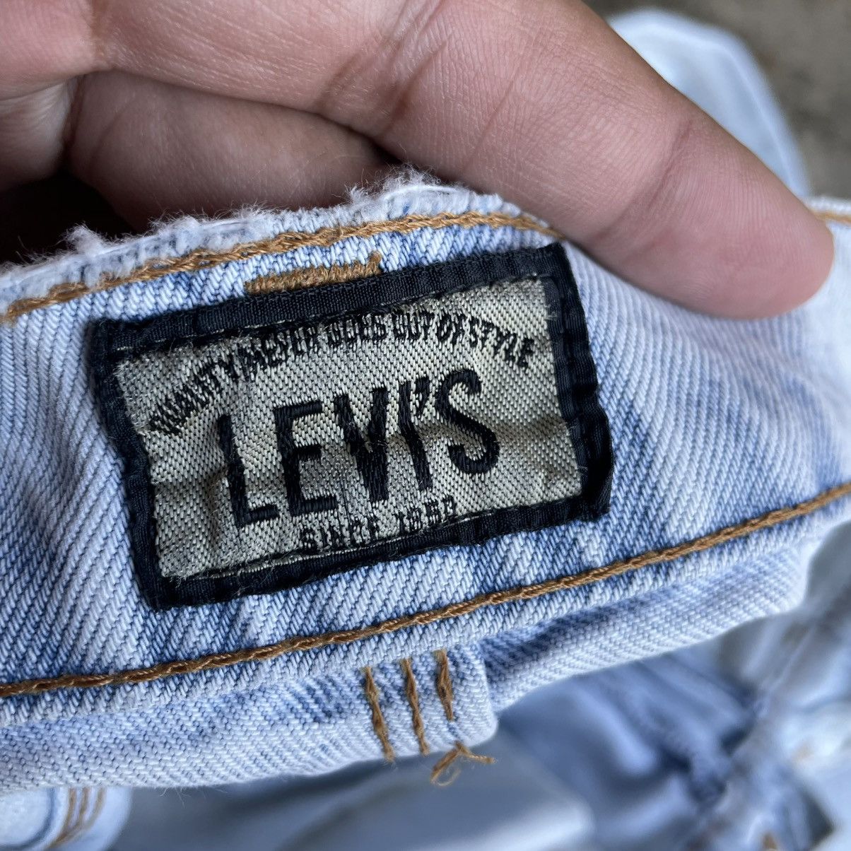 Levi's Vintage Clothing 🔥Vintage Levis 636 Stoned Washed Ripped Distress Denim Jeans Size US 30 / EU 46 - 20 Thumbnail
