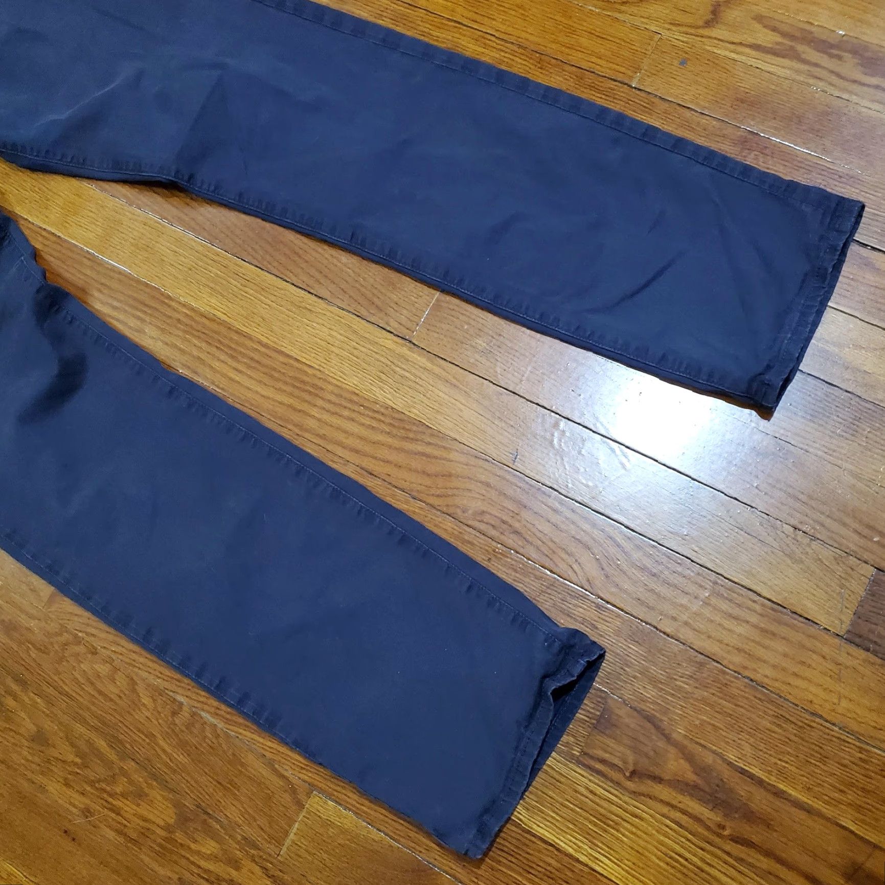 Vintage AG Adriano Goldschmied The Everett Pants Mens 36 Navy Slim Straight Chino Cotton PU 98% 2% Made USA Casual Zip Front Pockets Belt Loops 32 In Inseam Size US 36 / EU 52 - 6 Thumbnail