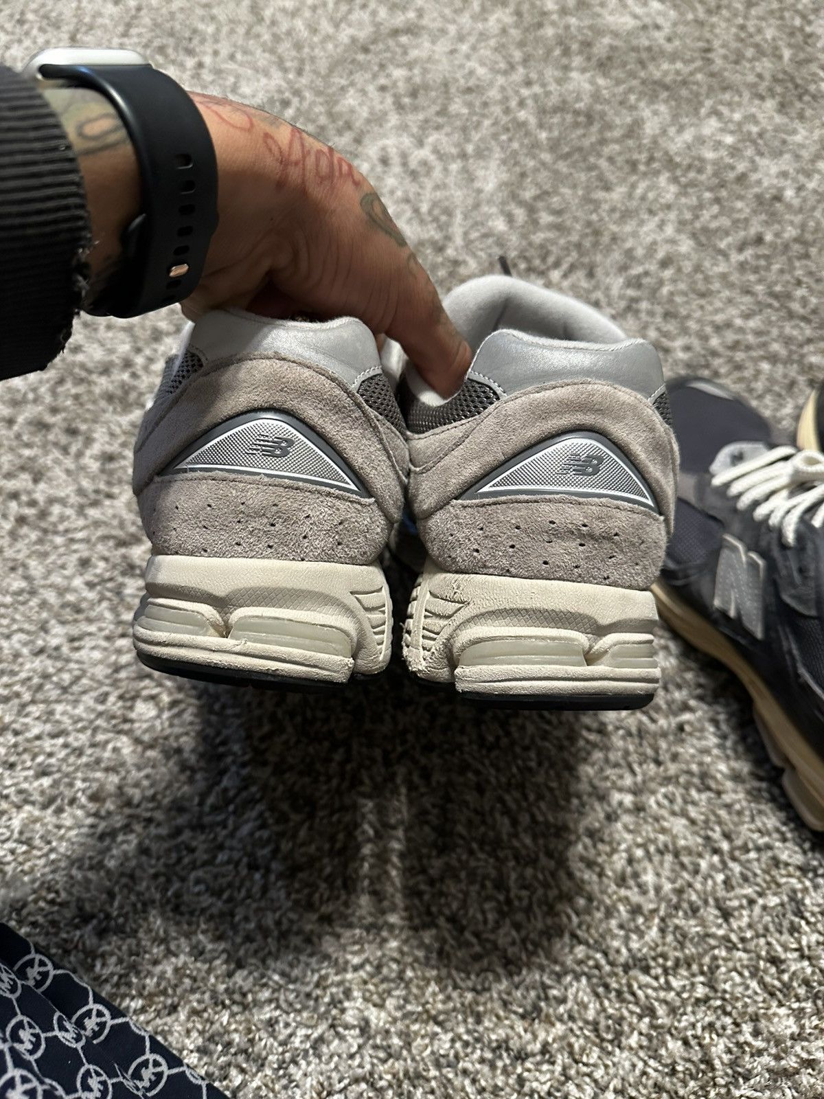 New Balance new balance 2002r Size US 10 / EU 43 - 2 Thumbnail