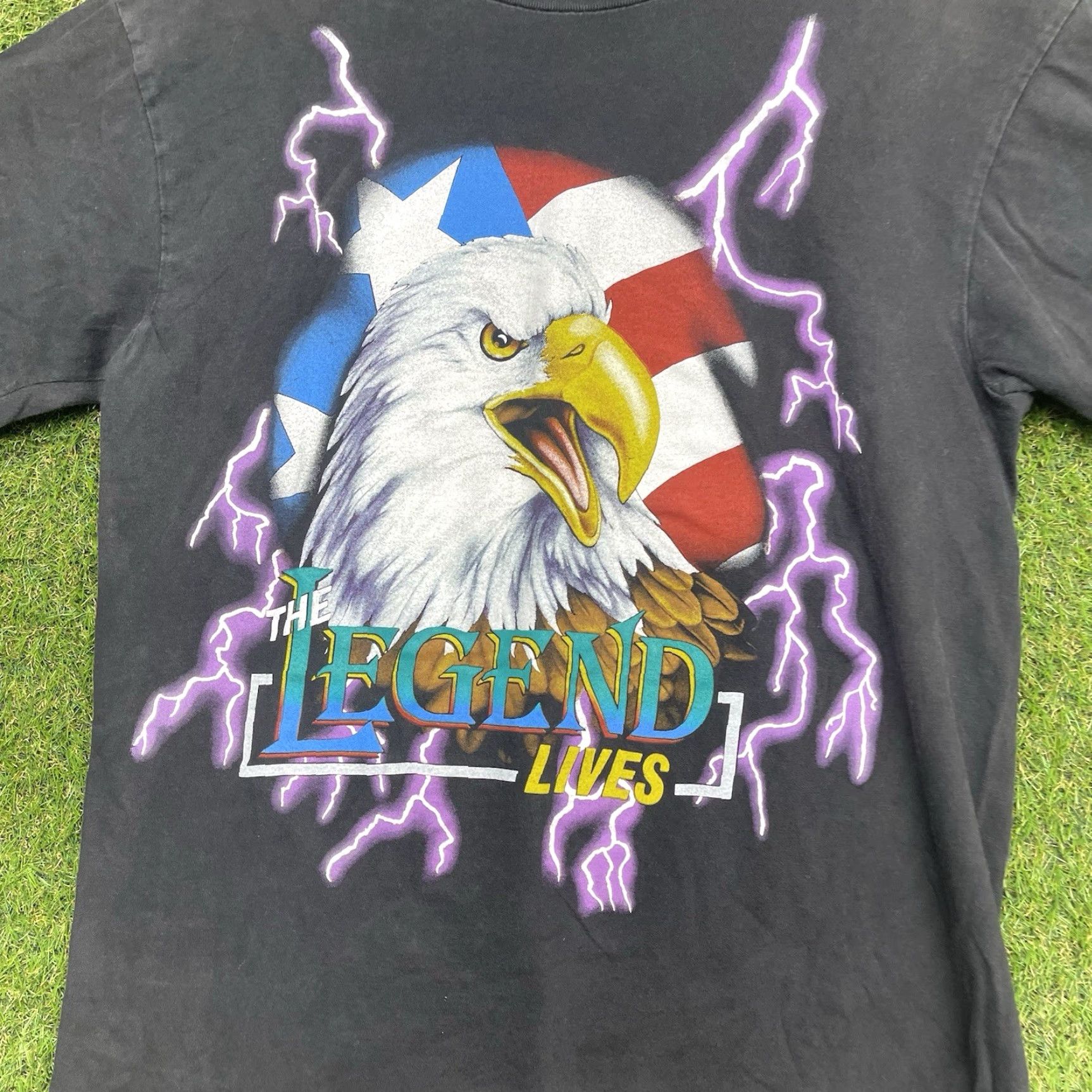 Vintage VINTAGE American Thunder Shirt Mens M 90s Motorcycle Biker USA 90s Graphic Print Crew Neck Short Sleeve Cotton Black T-Shirt Mens Size US M / EU 48-50 / 2 - 3 Thumbnail
