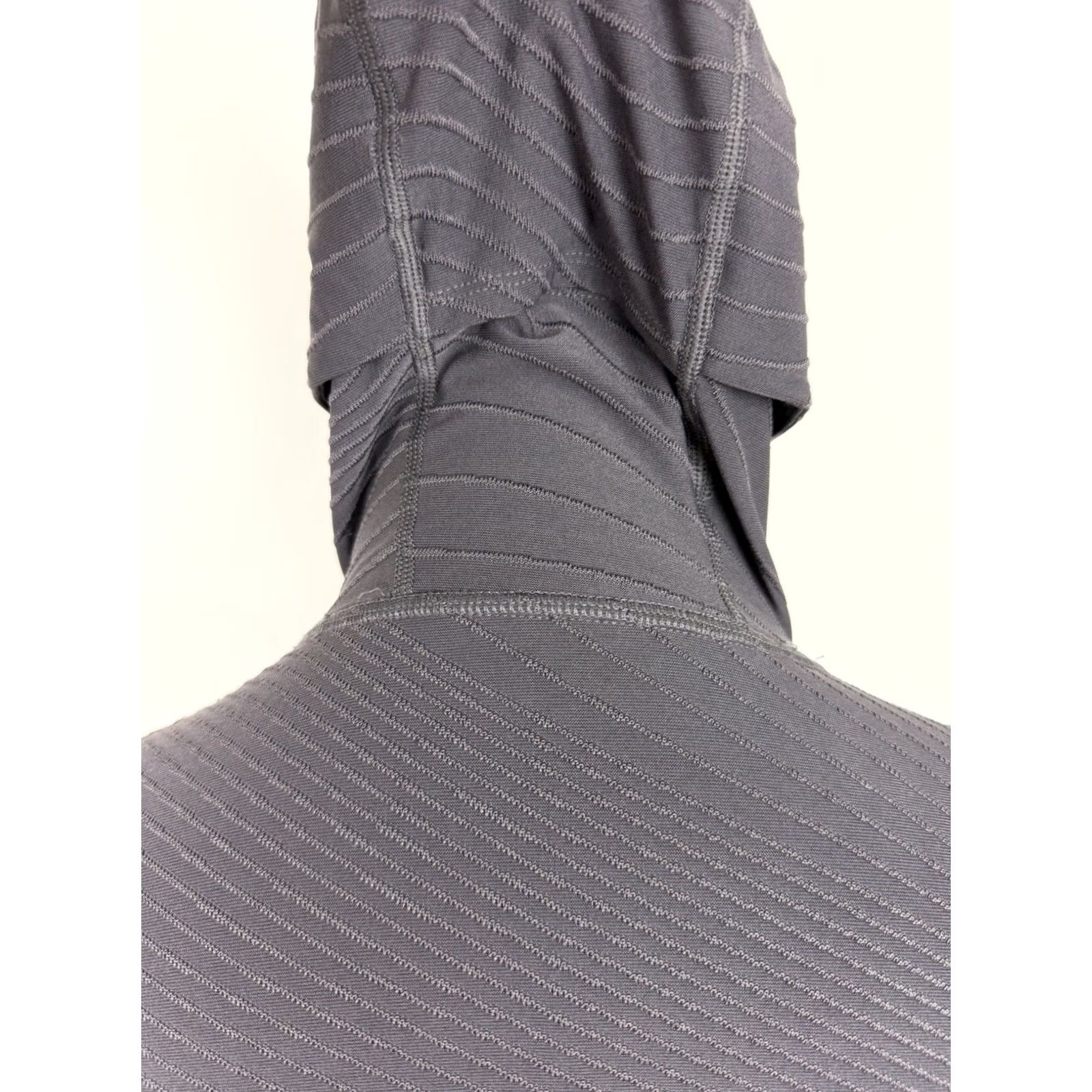 Nike Nike Dri-FIT Womens Small Hooded Running Shirt Charcoal Gray Long Sleeve Thumbholes Pullover Size S / US 4 / IT 40 - 7 Thumbnail