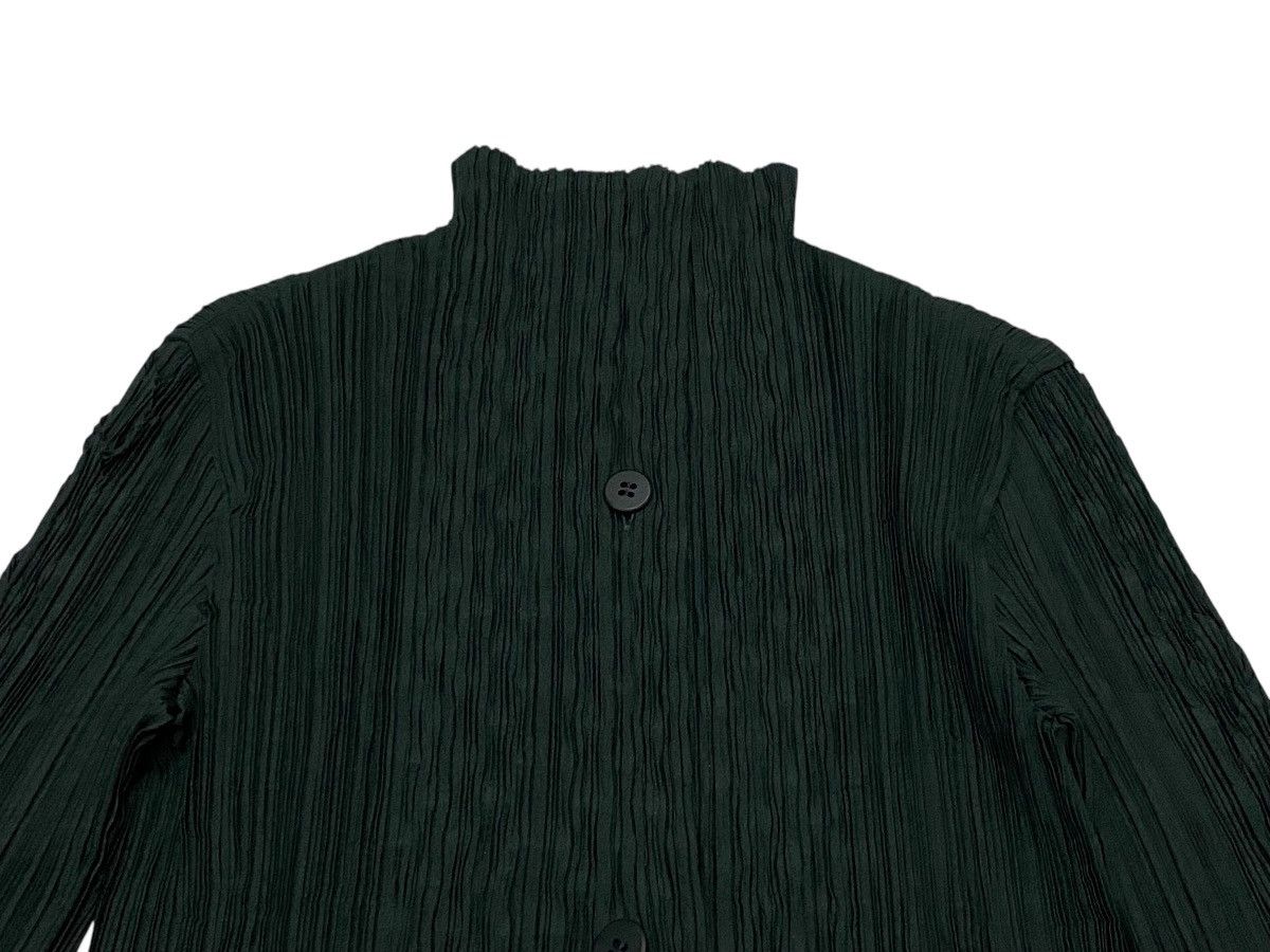 Issey Miyake Fete Issey Miyake Plated Cardigan Fish Scales On the Sleeves Size M / US 6-8 / IT 42-44 - 6 Thumbnail