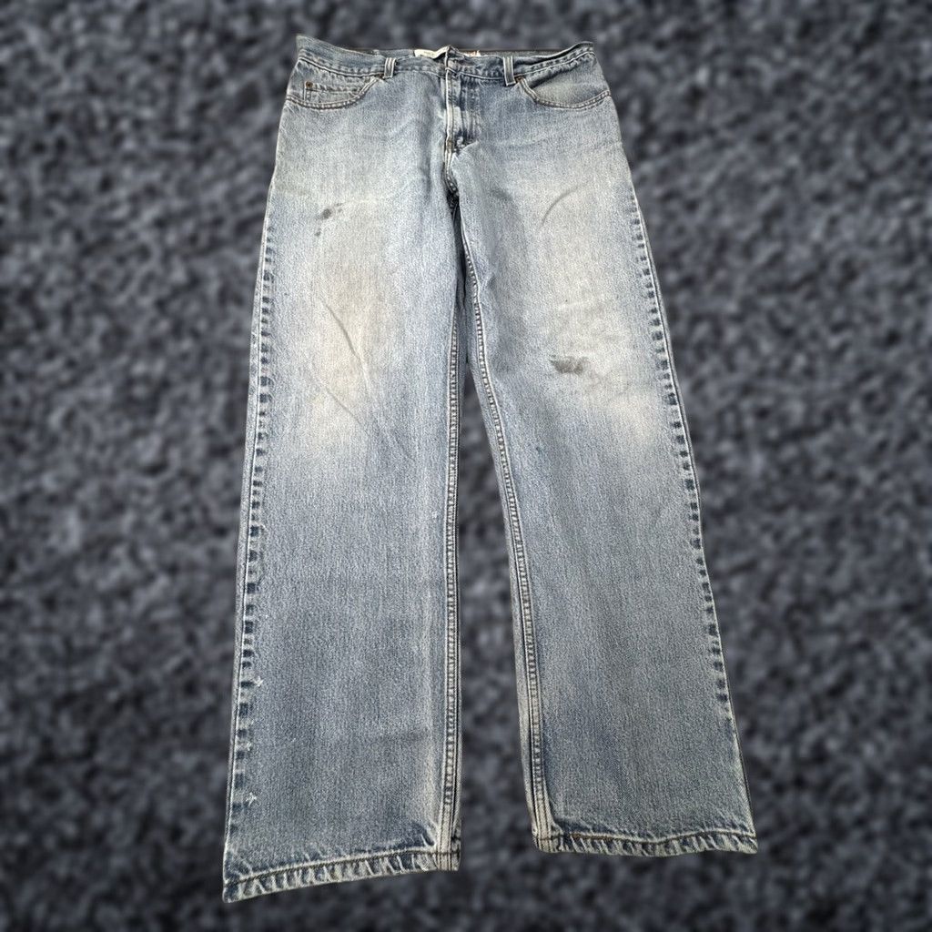Levi's VINTAGE Levi's 505 Jeans Regular Fit 36x30 Denim Straight Light Blue Y2K Red Tab Men Jeans Size US 36 / EU 52 - 1 Thumbnail