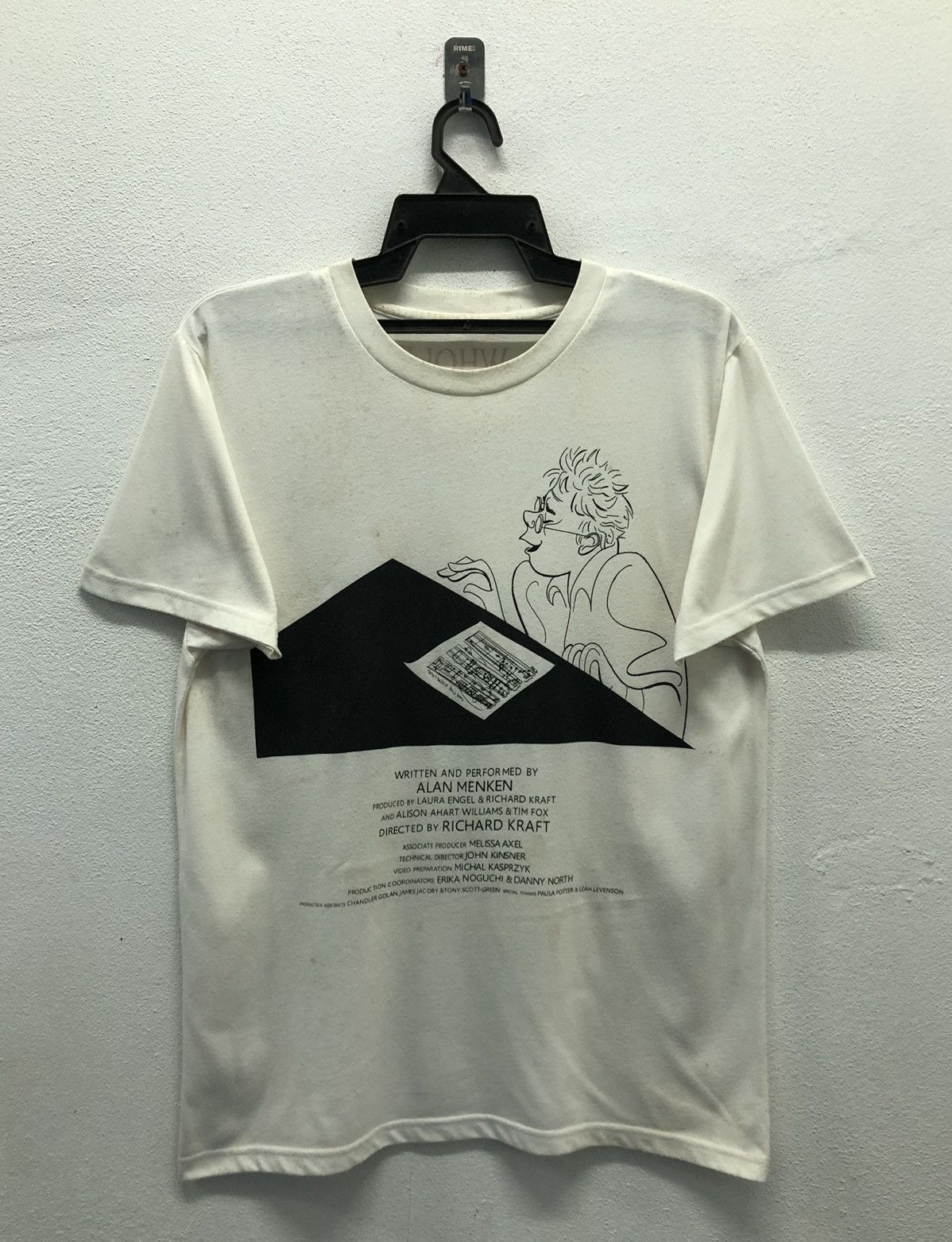 Vintage Vintage A Whole New World Of Alan Menken T-Shirt Size US M / EU 48-50 / 2 - 1 Thumbnail