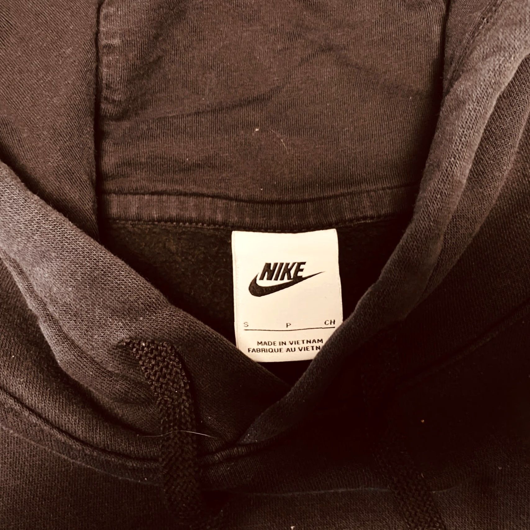 Nike VINTAGE Nike Hoodie Fleece Mens Small Black Nike Basketball Logo Chest Drawstring 7597 Size US S / EU 44-46 / 1 - 6 Thumbnail