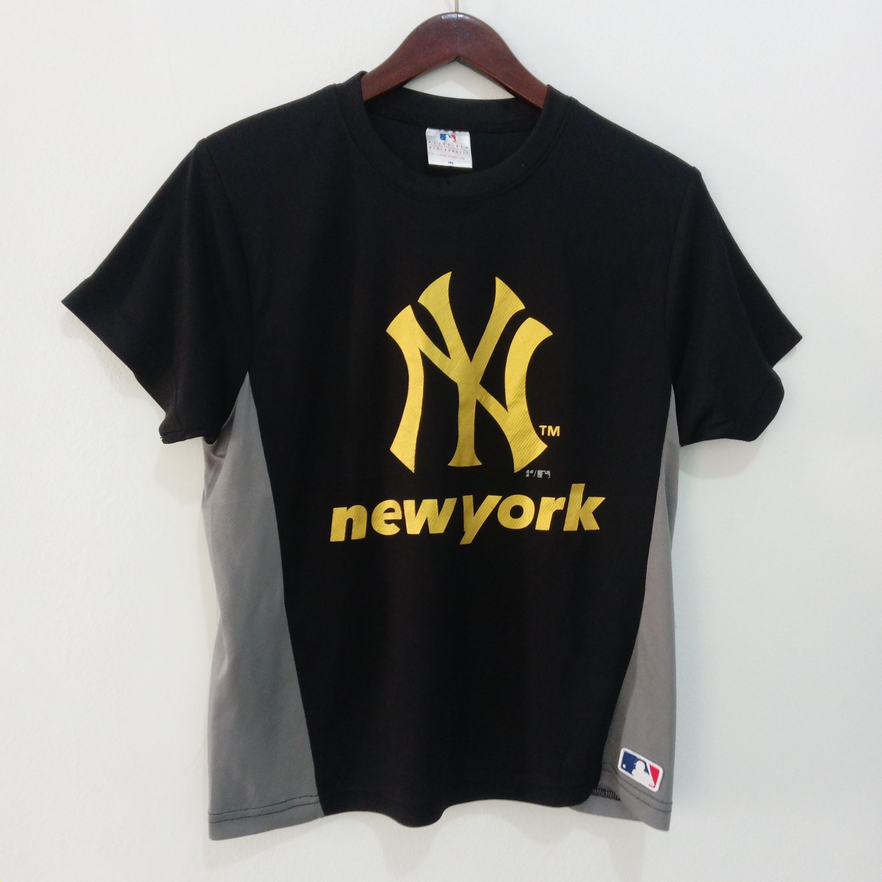MLB × New York Yankees Jersey MLB new york yankees Size M / US 6-8 / IT 42-44 - 2 Thumbnail