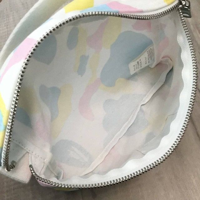 Bape × Nigo 🔥Vintage🔥 BAPE Multi camo pouch cotton candy camo NIGO APE Size ONE SIZE - 3 Thumbnail