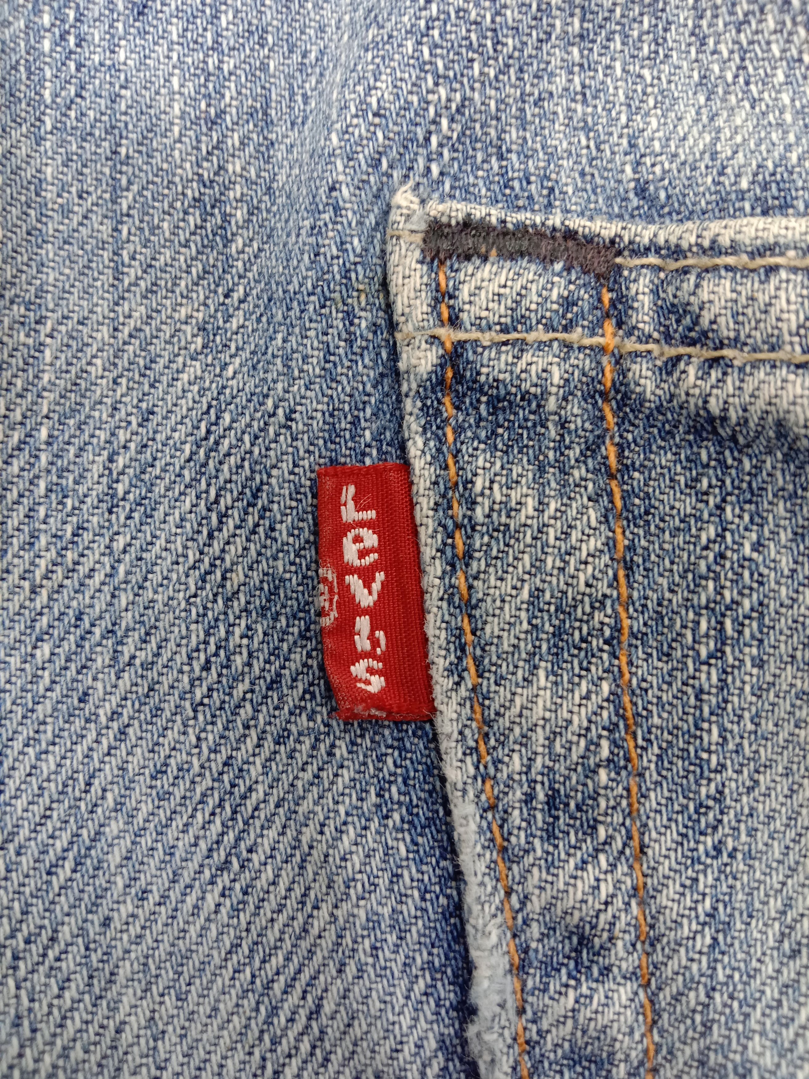 Levi's Vintage Levi's 505 Jeans Faded Blue Distressed Denim Size US 33 - 11 Thumbnail