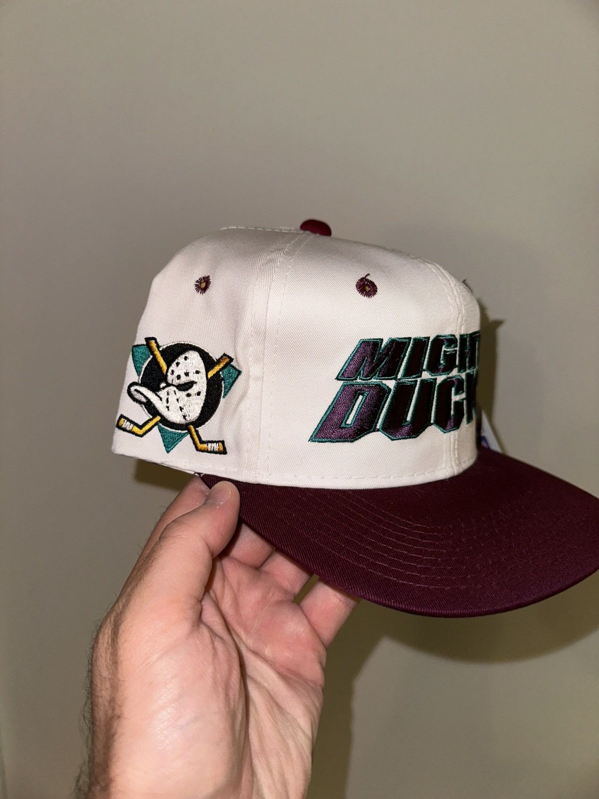 Sports Specialties × Vintage Vintage DS Mighty Ducks Sport Specialties Script Snapback Size ONE SIZE - 3 Thumbnail