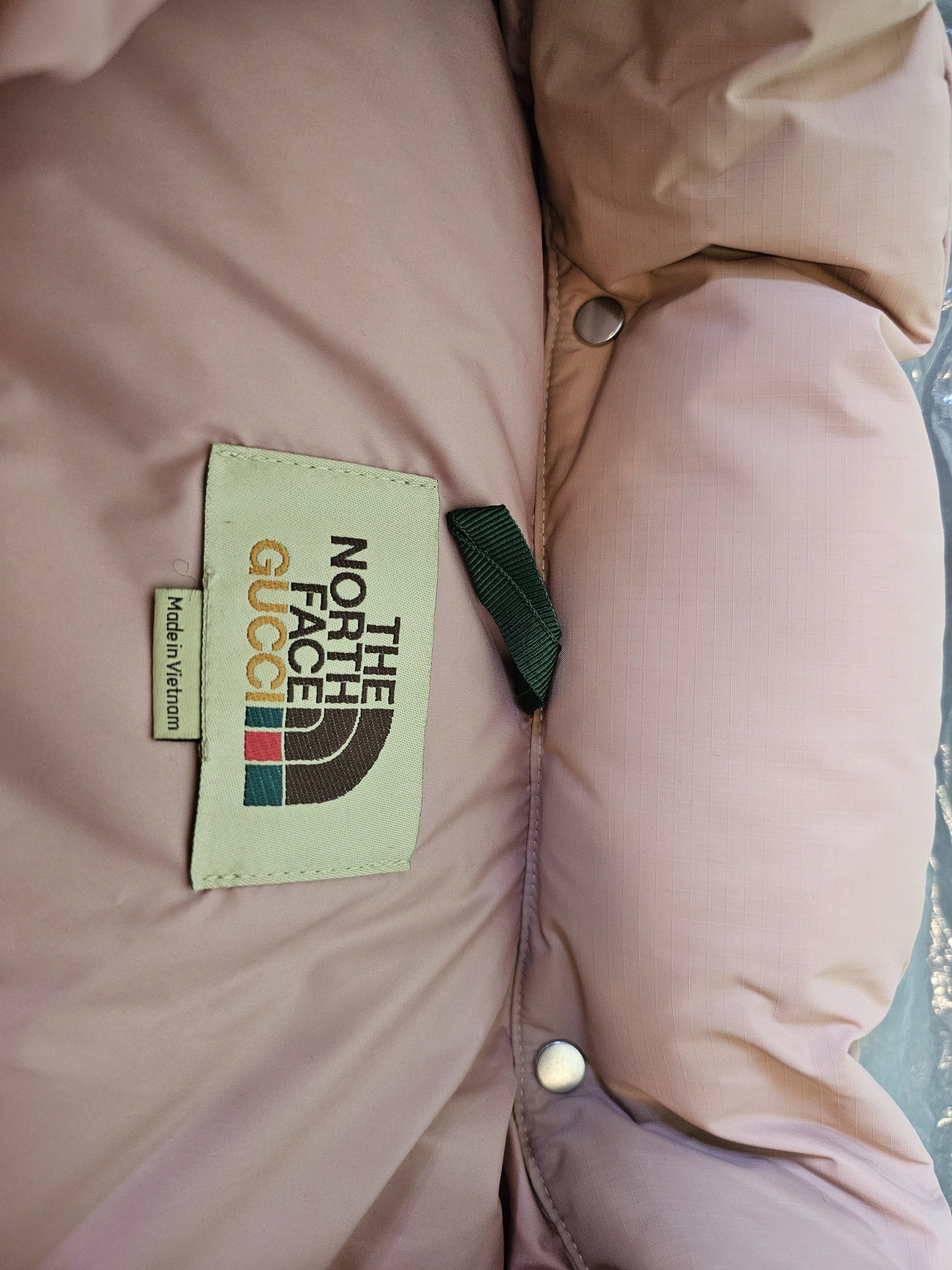 Gucci × The North Face Brand New The North Face x Gucci Puffer Jacket Size US M / EU 48-50 / 2 - 19 Thumbnail