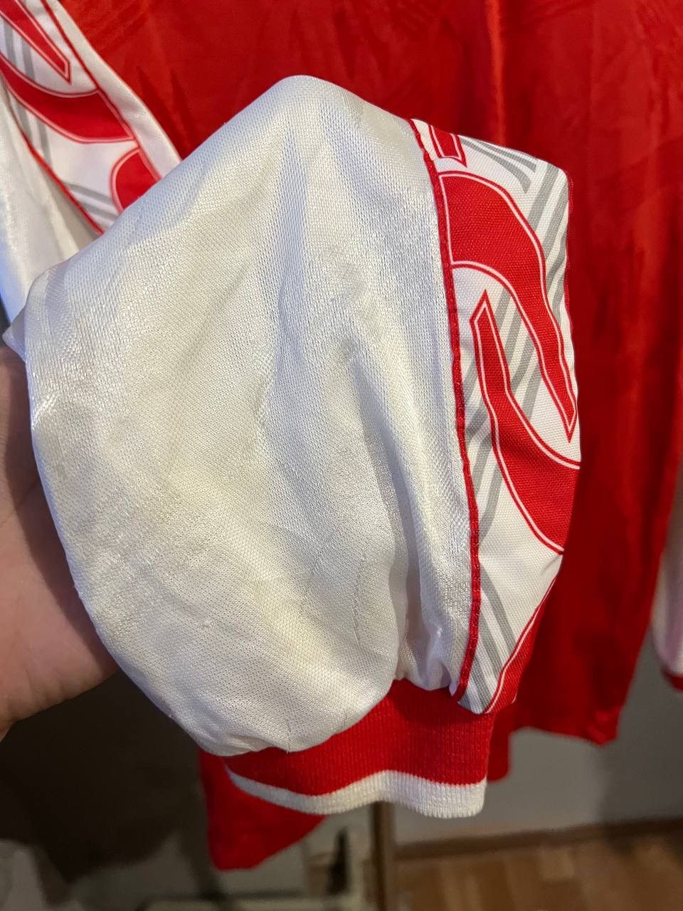 Puma 90’S PUMA HUNGARY TEMPLATE SOCCER JERSEY FOOTBALL SHIRT SZ L Size US L / EU 52-54 / 3 - 10 Thumbnail
