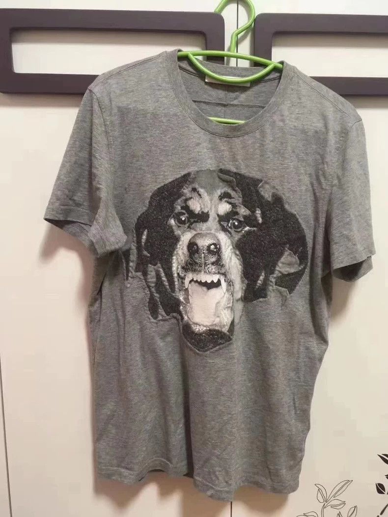 Givenchy Givenchy Dog Head Short Sleeve 2506-Nextarrow Size US M / EU 48-50 / 2 - 1 Thumbnail
