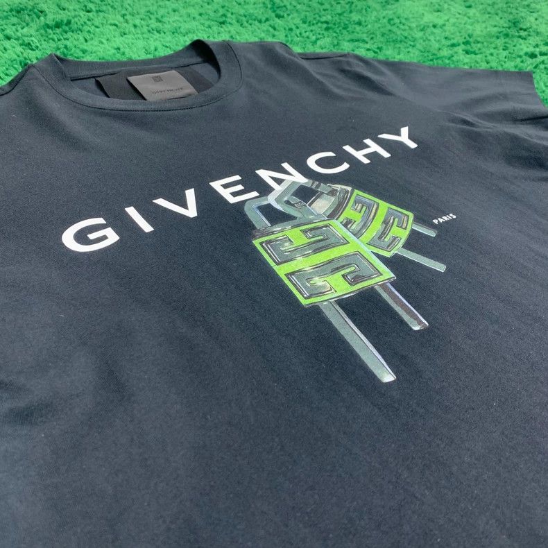 Givenchy Givenchy Alphabet pattern printed round neck short-sleeved Size US M / EU 48-50 / 2 - 2 Thumbnail