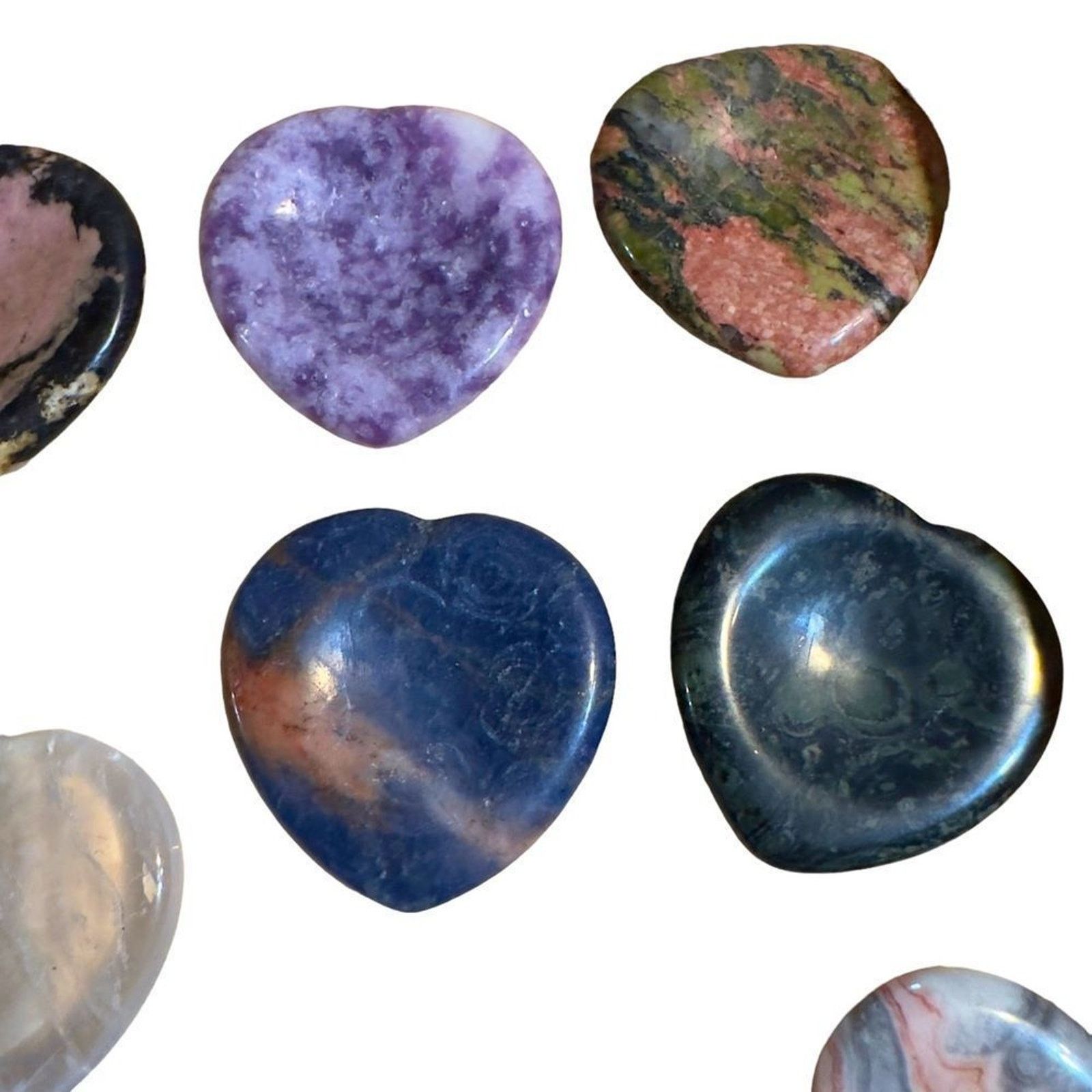 The Unbranded Brand 1pc Hand Carved Natural Gemstone Mini Heart Pocket Stone Size ONE SIZE - 3 Thumbnail