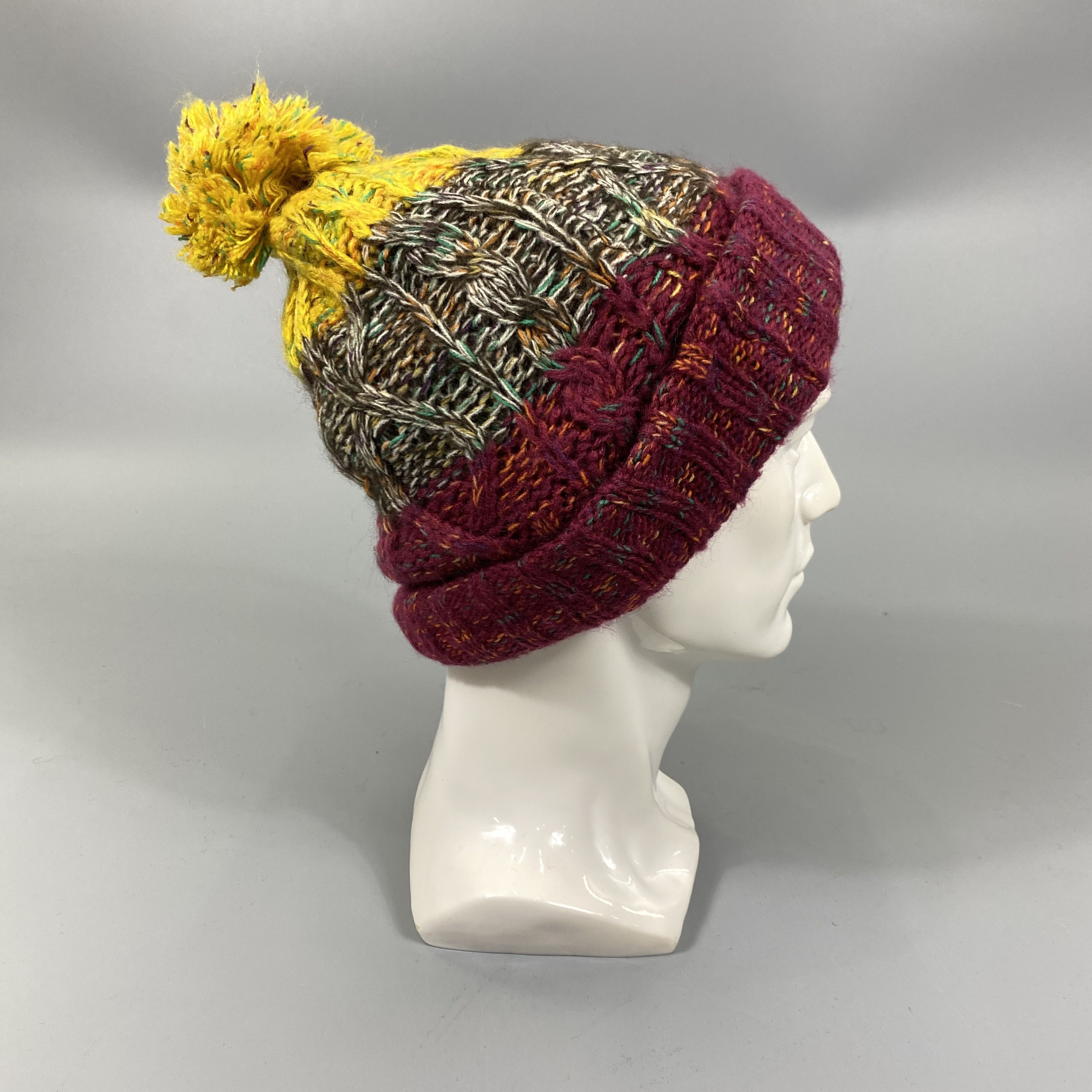 Japanese Brand Winter Hat With Pompom -BN681 Size ONE SIZE - 4 Thumbnail