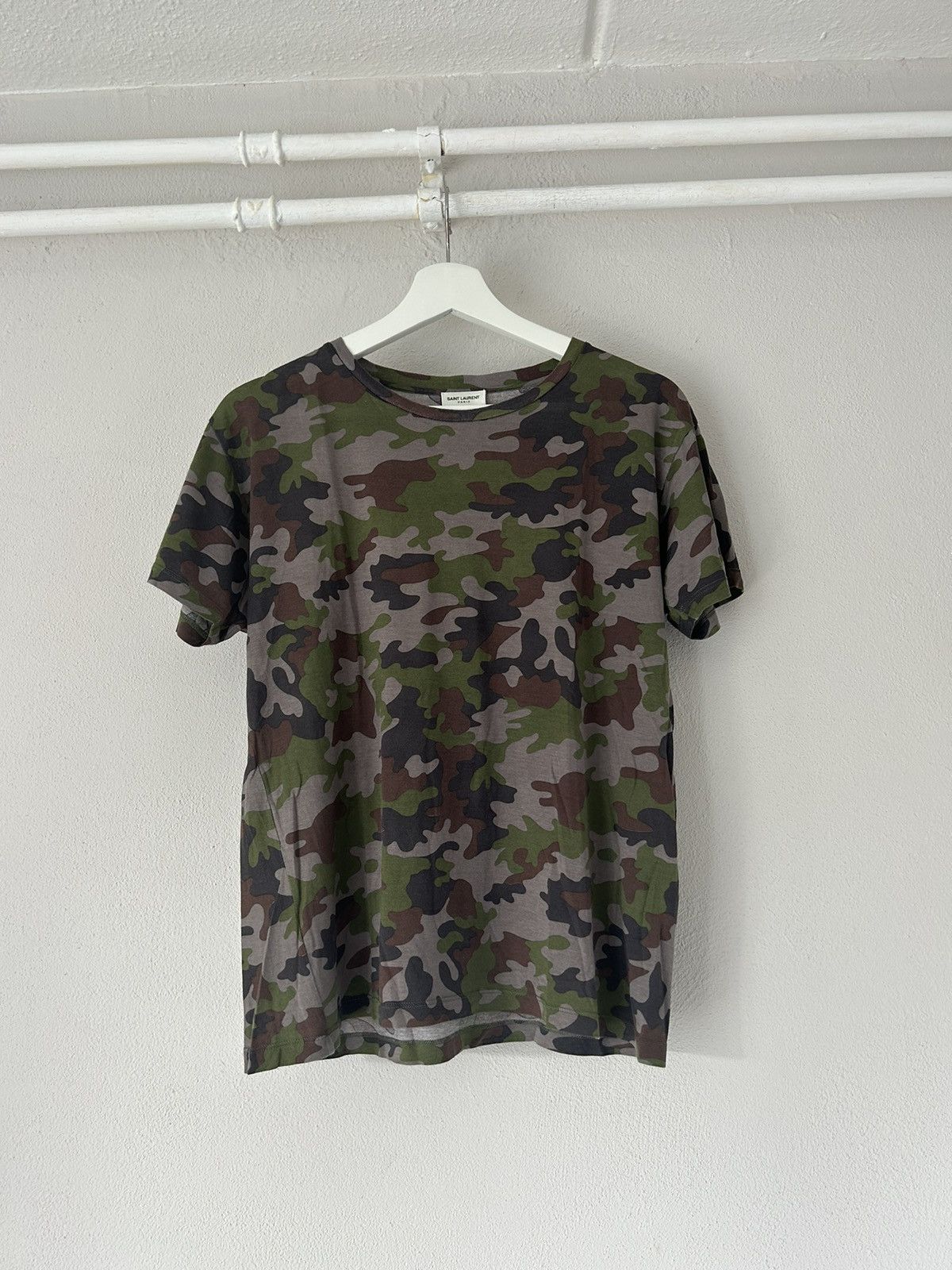 image of Saint Laurent Paris Army Camo Print T-Shirt in Camouflage Army, Men's (Size Medium)