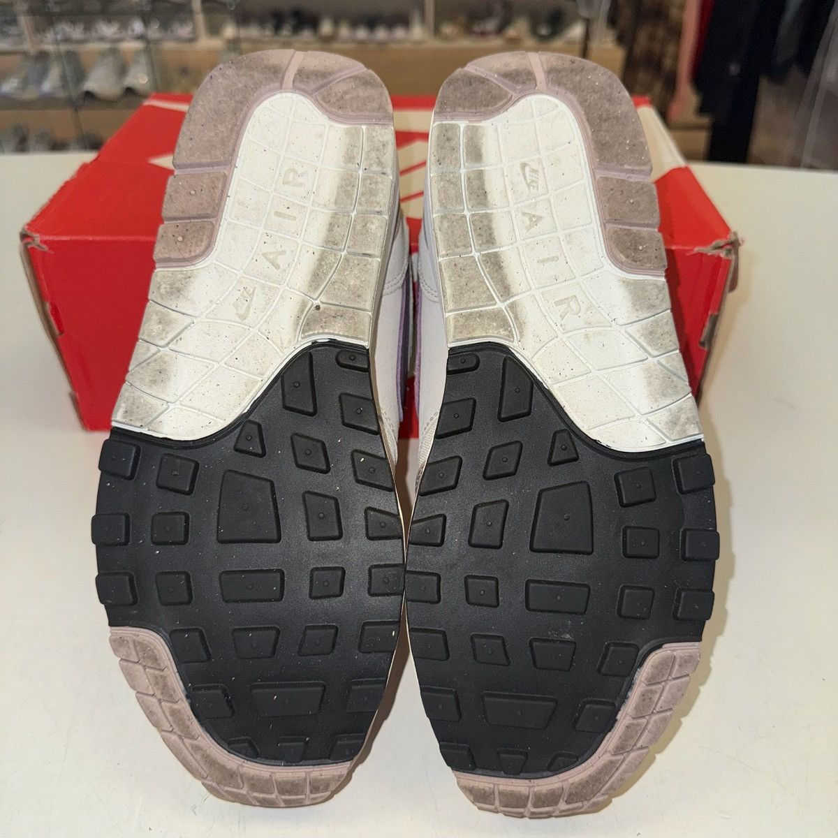 Nike Size 8.5 - Nike Air Max 1 SC Light Bone Violet Dust Size US 8.5 / EU 41-42 - 5 Thumbnail
