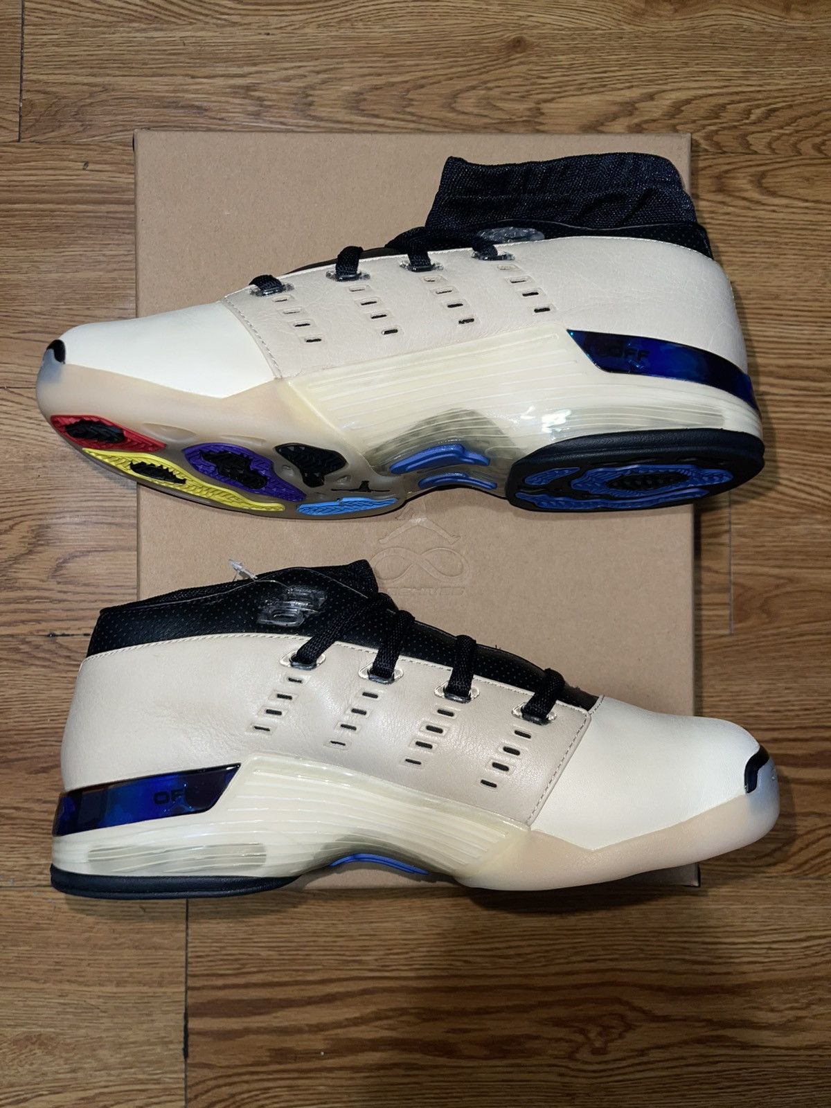 Jordan Brand Jordan 17 Retro Low SP Infinite Archives size 8 Men’s Size US 8 / EU 41 - 2 Thumbnail